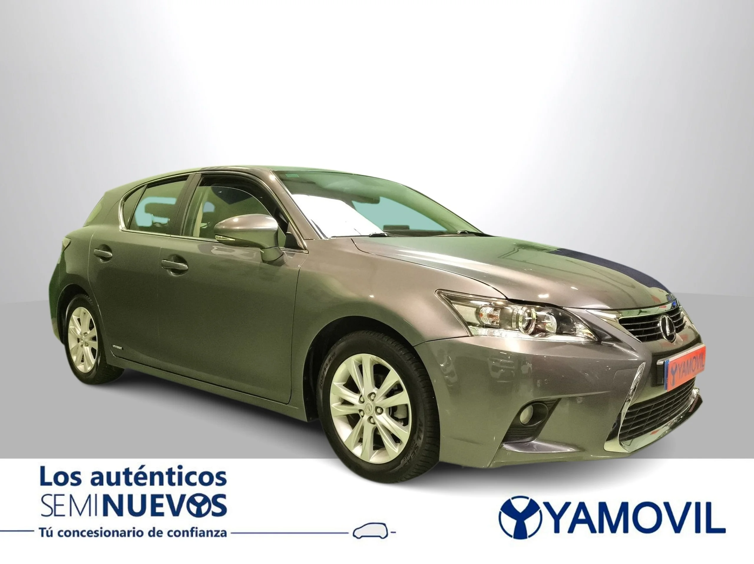 Lexus CT 200h Business 100 kW (136 CV) - Foto 2
