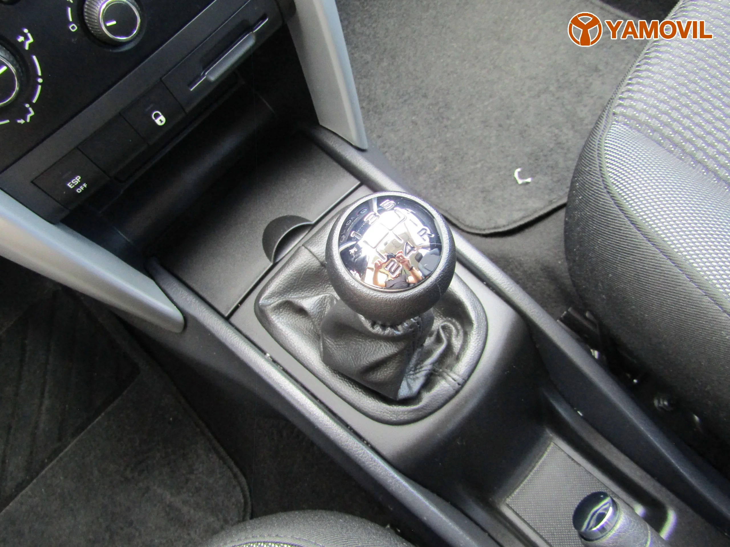 Peugeot 207 1.4HDI - Foto 25