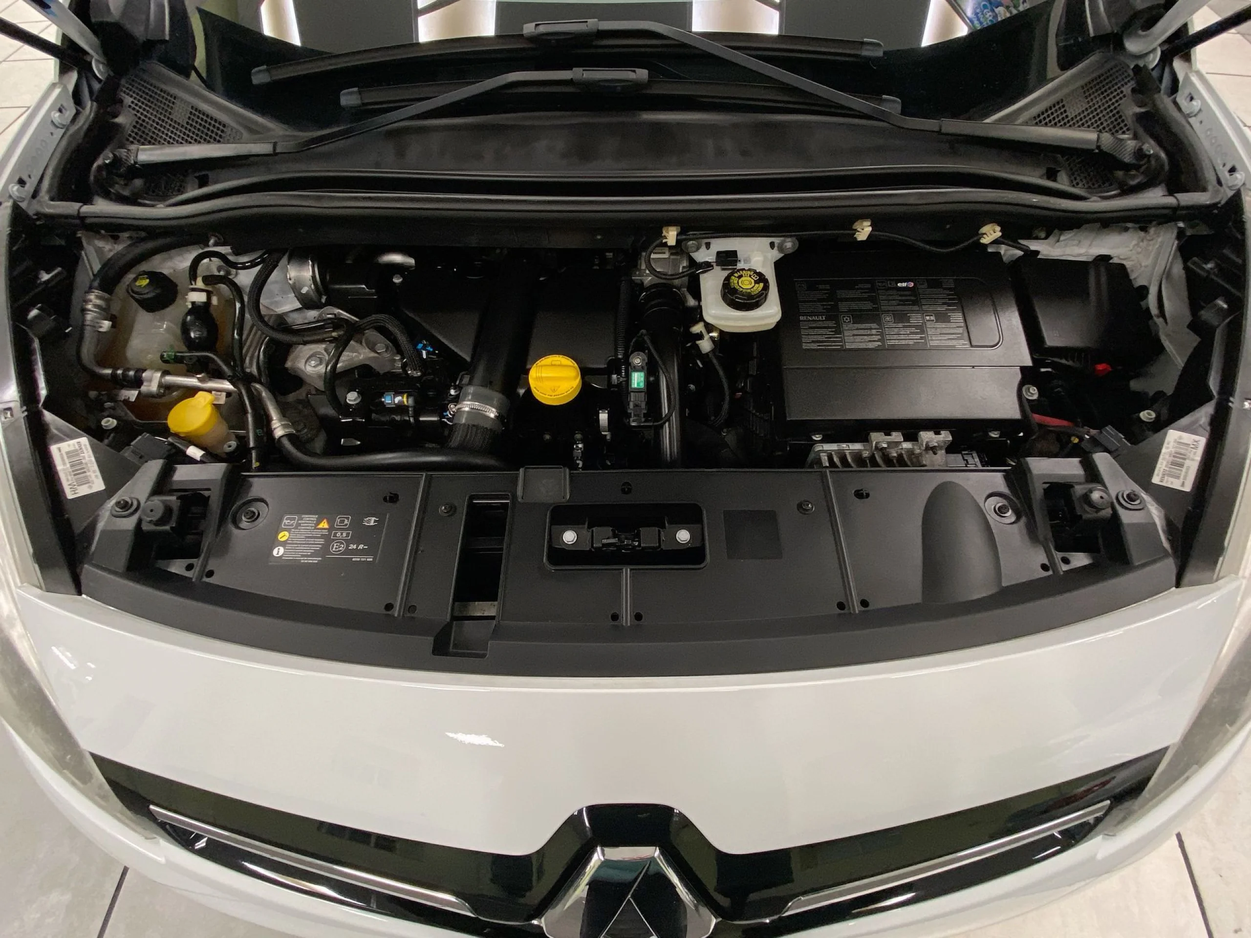 Renault Grand Scenic Limited dCi 81 kW (110 CV) EDC - Foto 23