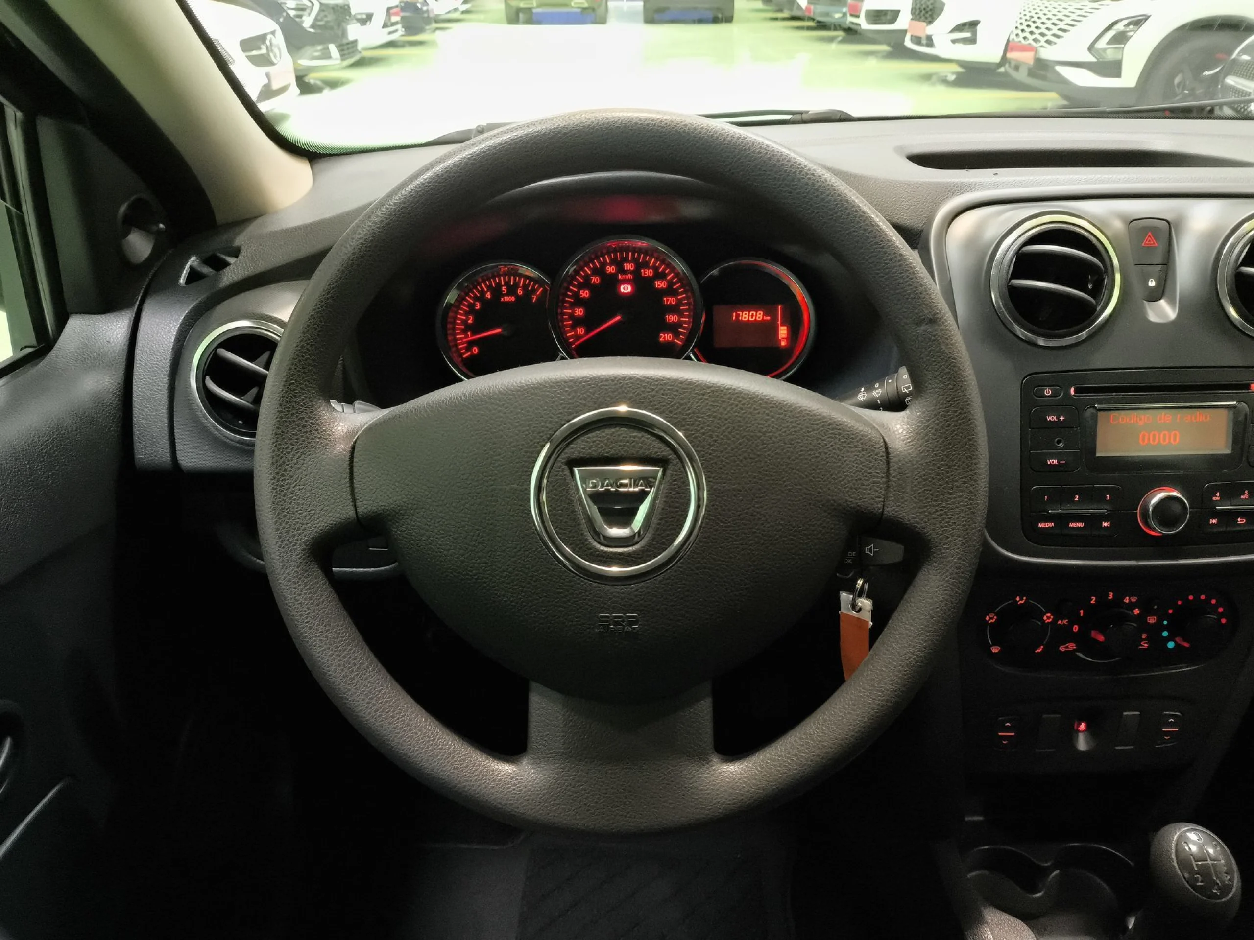 Dacia Sandero 1.2 Ambiance 55 kW (75 CV) - Foto 11