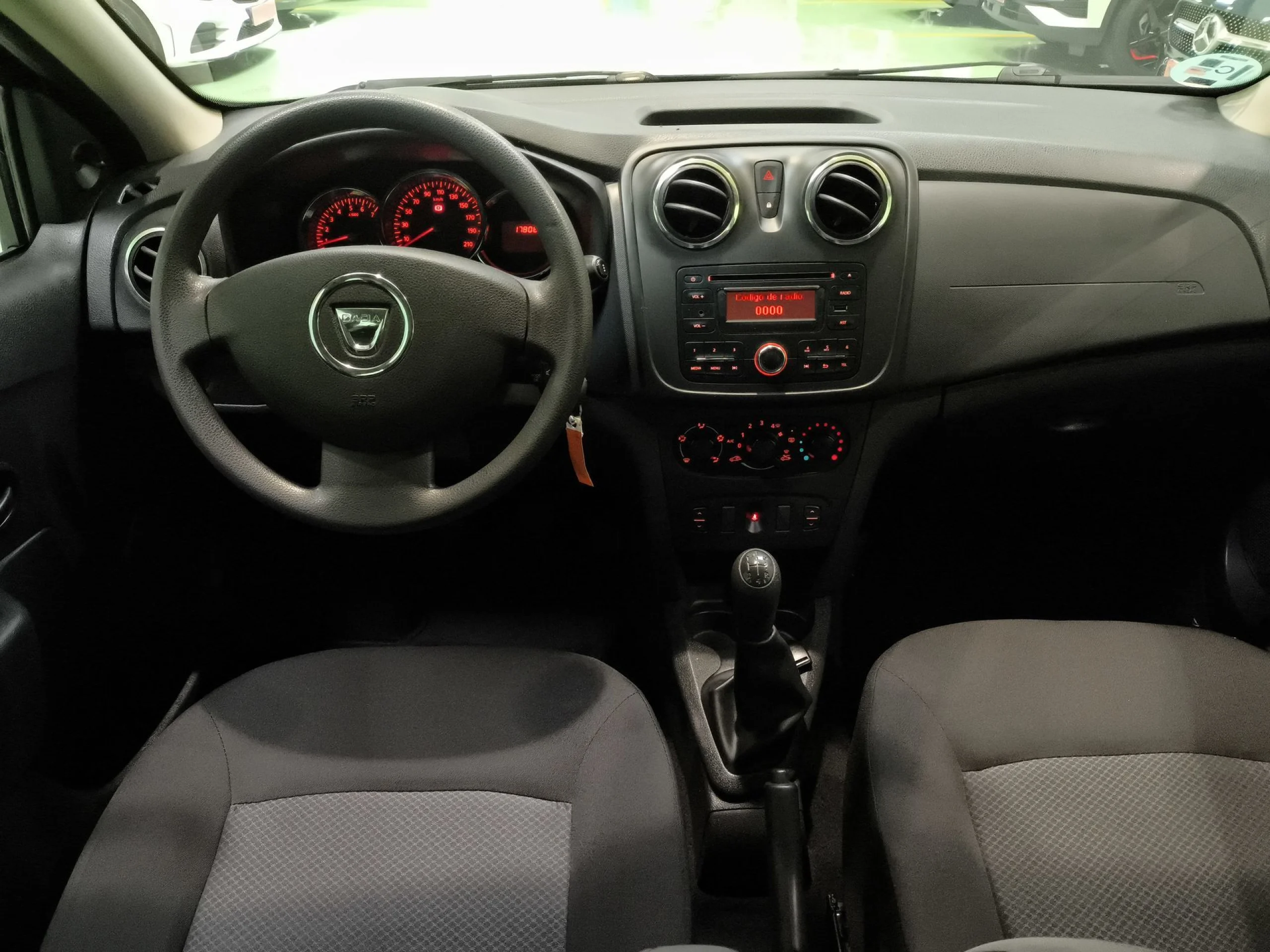Dacia Sandero 1.2 Ambiance 55 kW (75 CV) - Foto 16