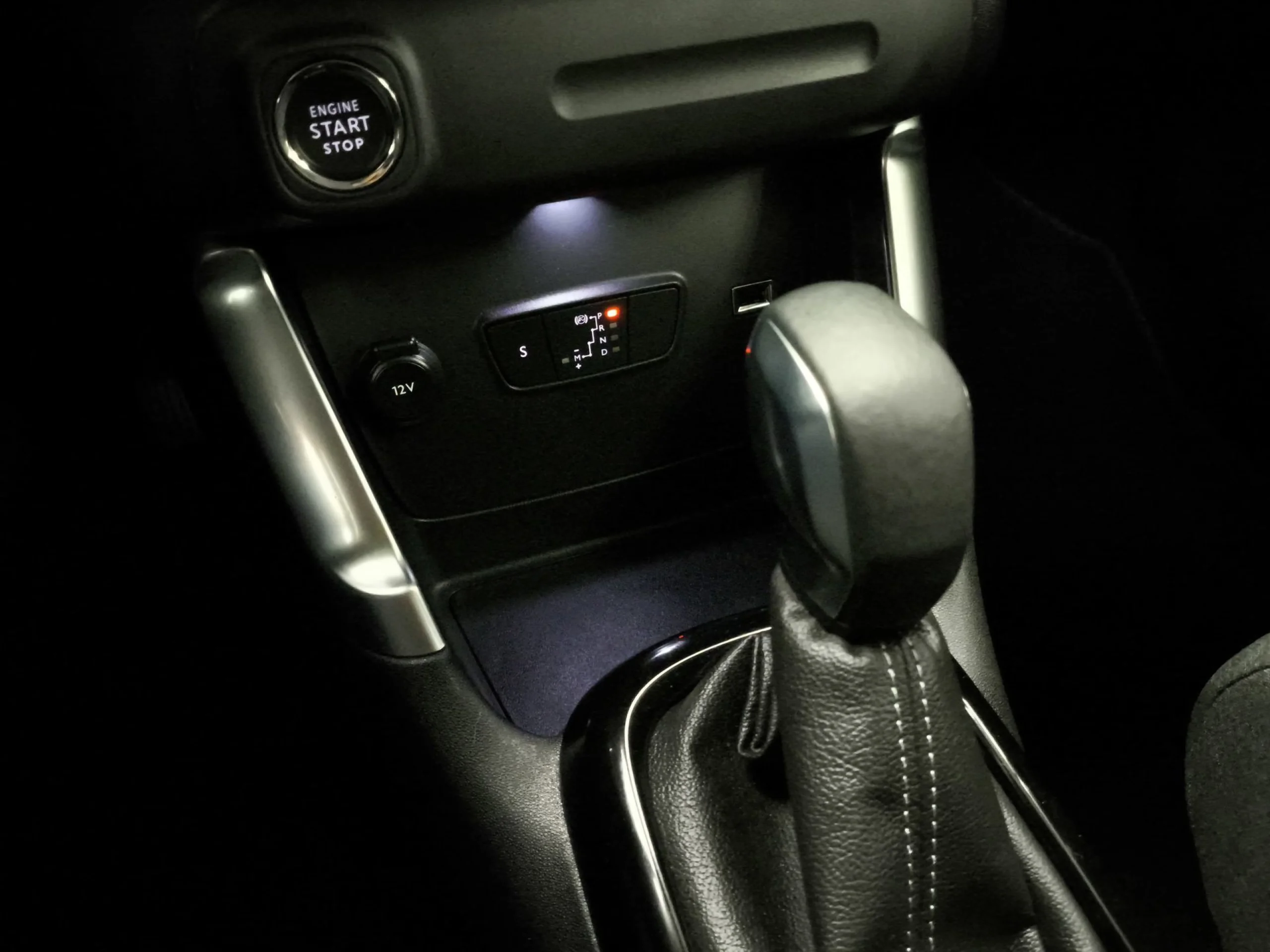 Citroen C3 Aircross PureTech 130 SANDS Max EAT6 96 kW (131 CV) - Foto 17