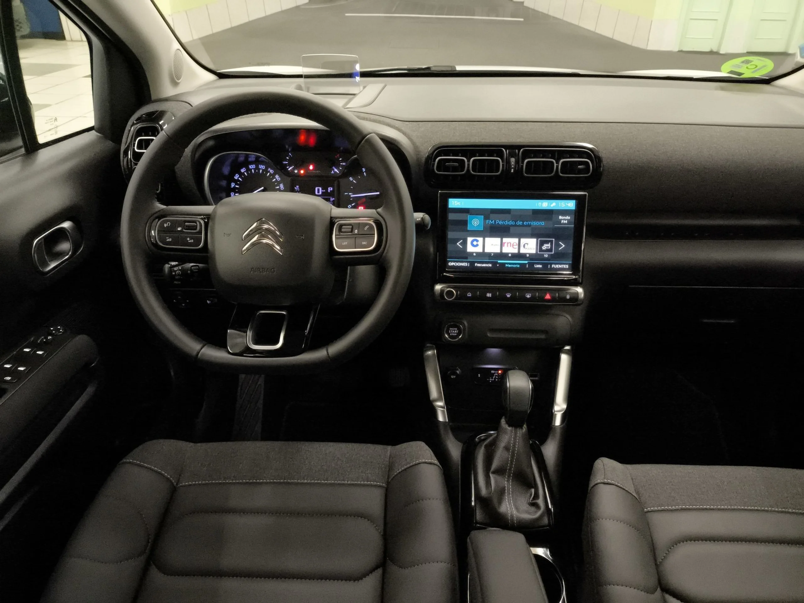 Citroen C3 Aircross PureTech 130 SANDS Max EAT6 96 kW (131 CV) - Foto 18