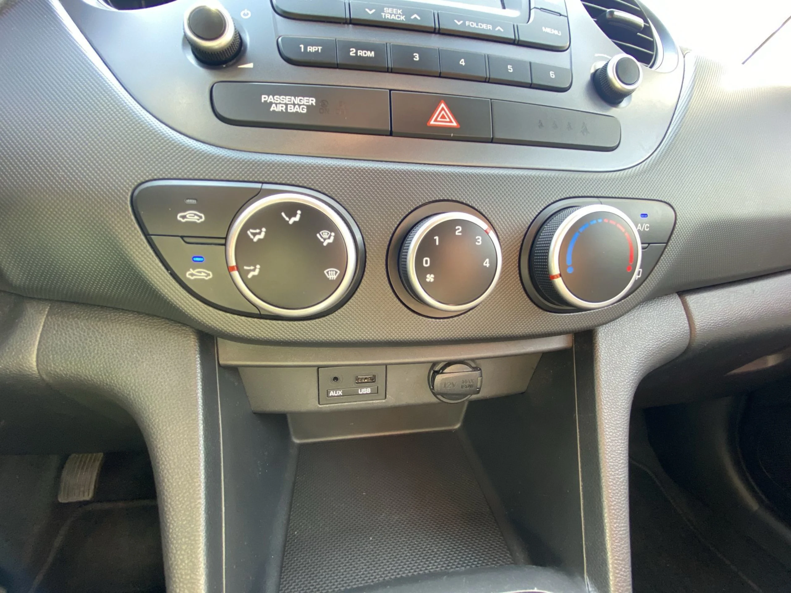 Hyundai I10 1.0 Go ! Auto 49 kW (66 CV) - Foto 12
