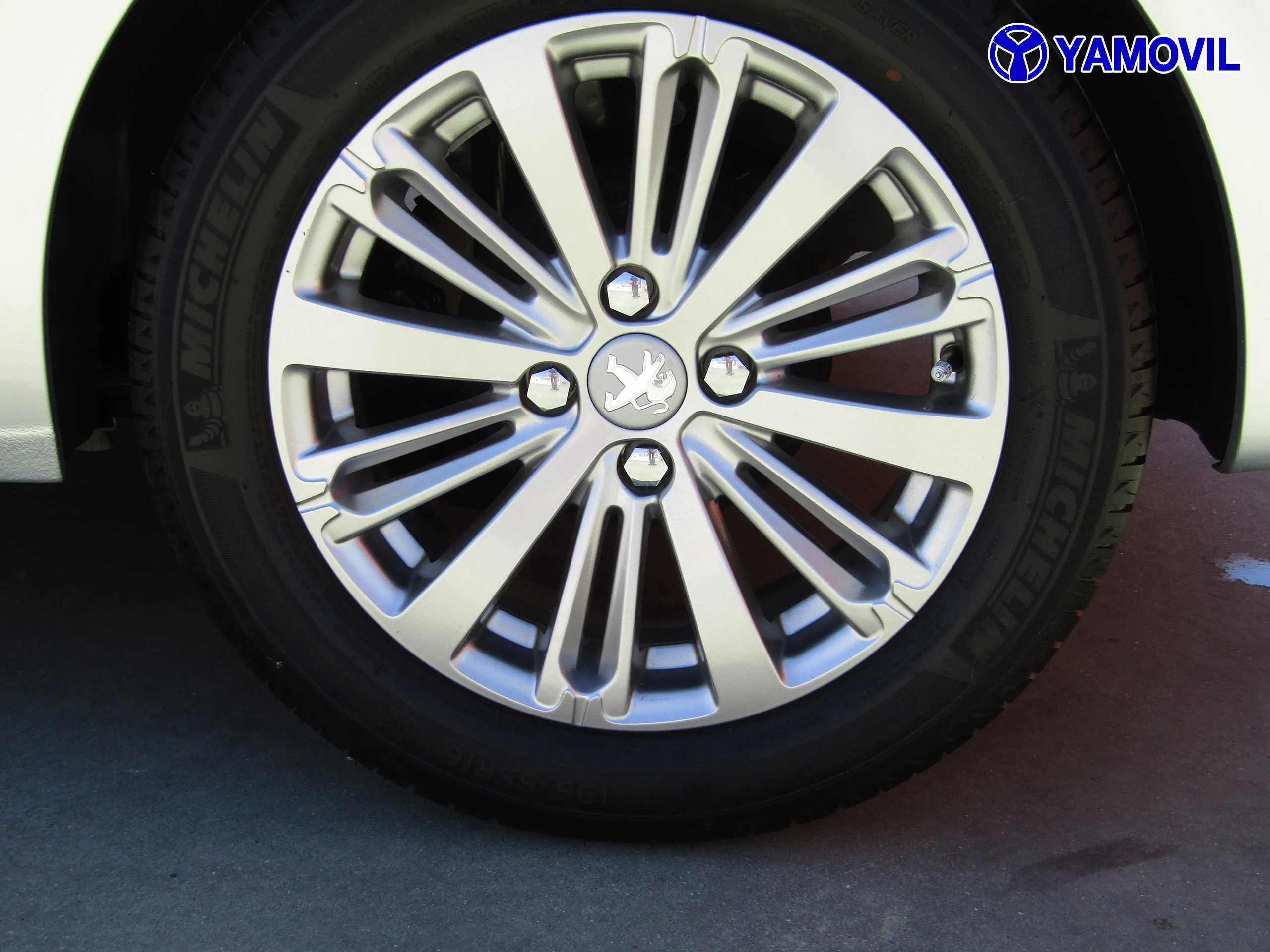 Peugeot 208 STYLE PURETECH 5P - Foto 11