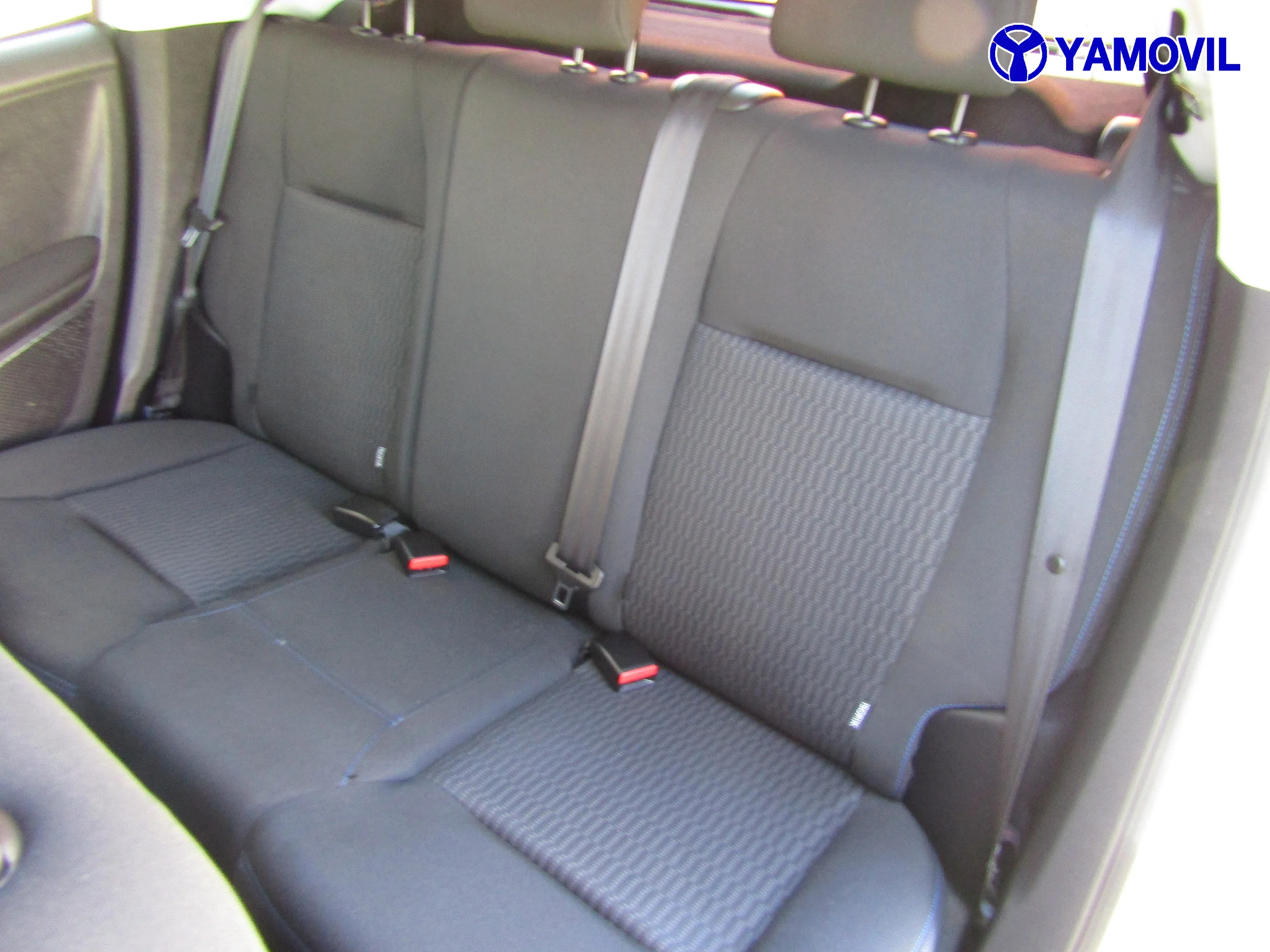 Peugeot 208 STYLE PURETECH 5P - Foto 15