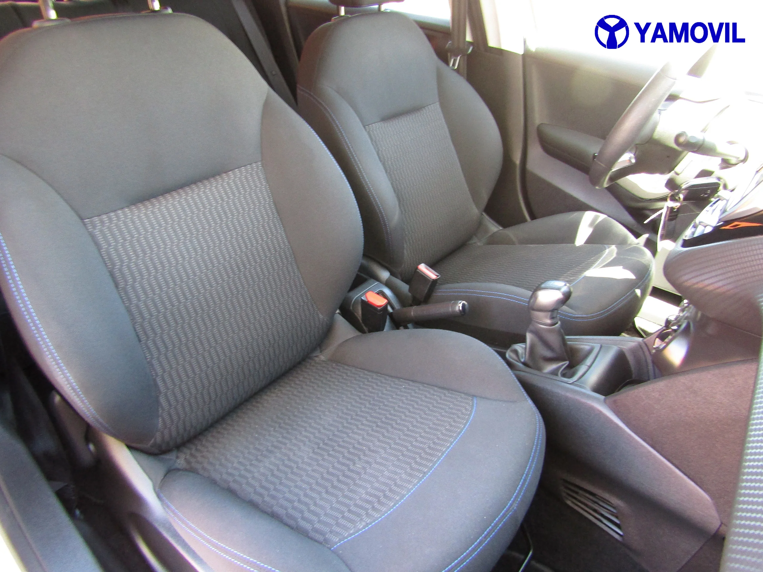 Peugeot 208 STYLE PURETECH 5P - Foto 16