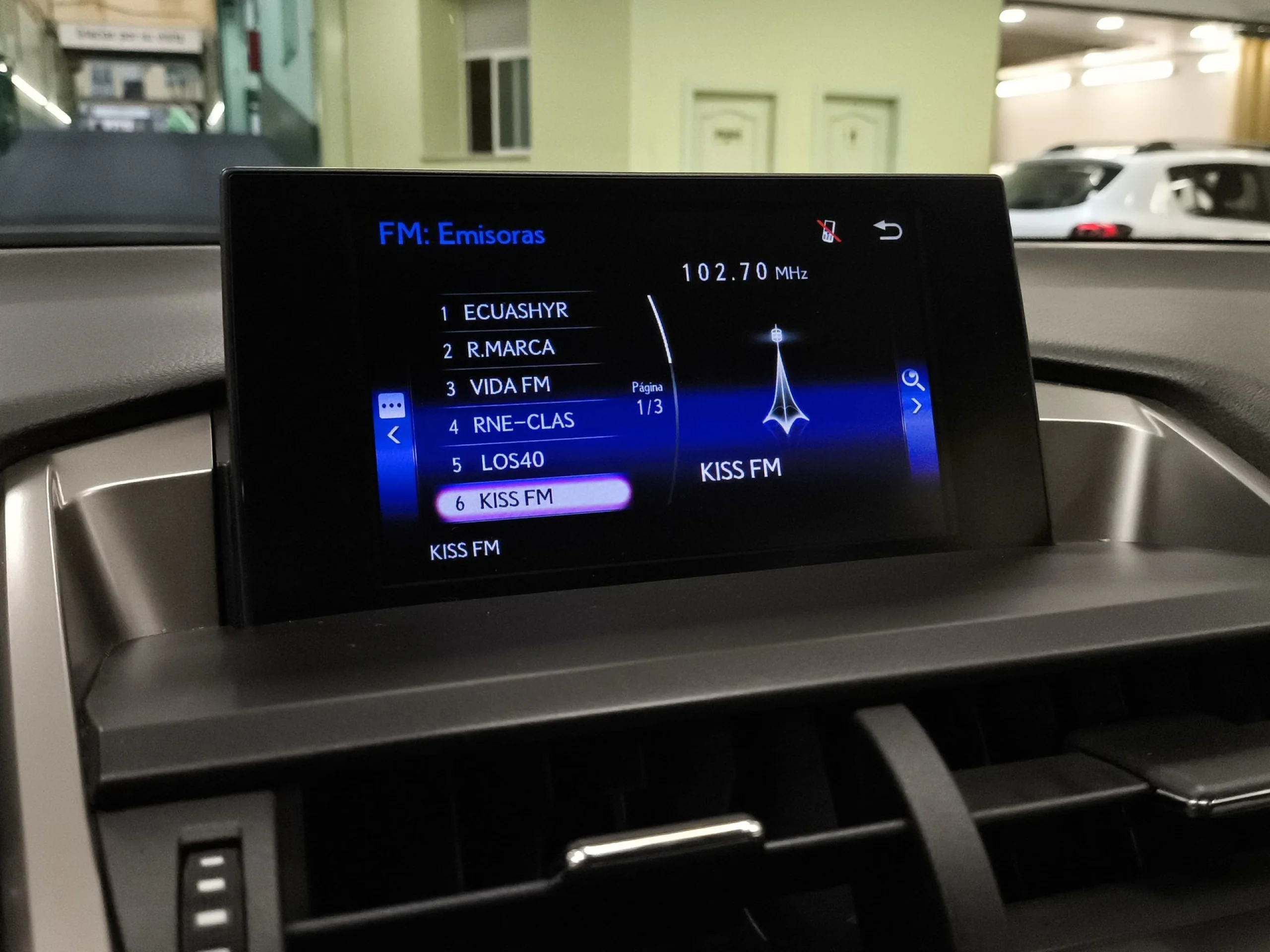 Lexus NX 300h Executive 4WD 145 kW (197 CV) - Foto 19