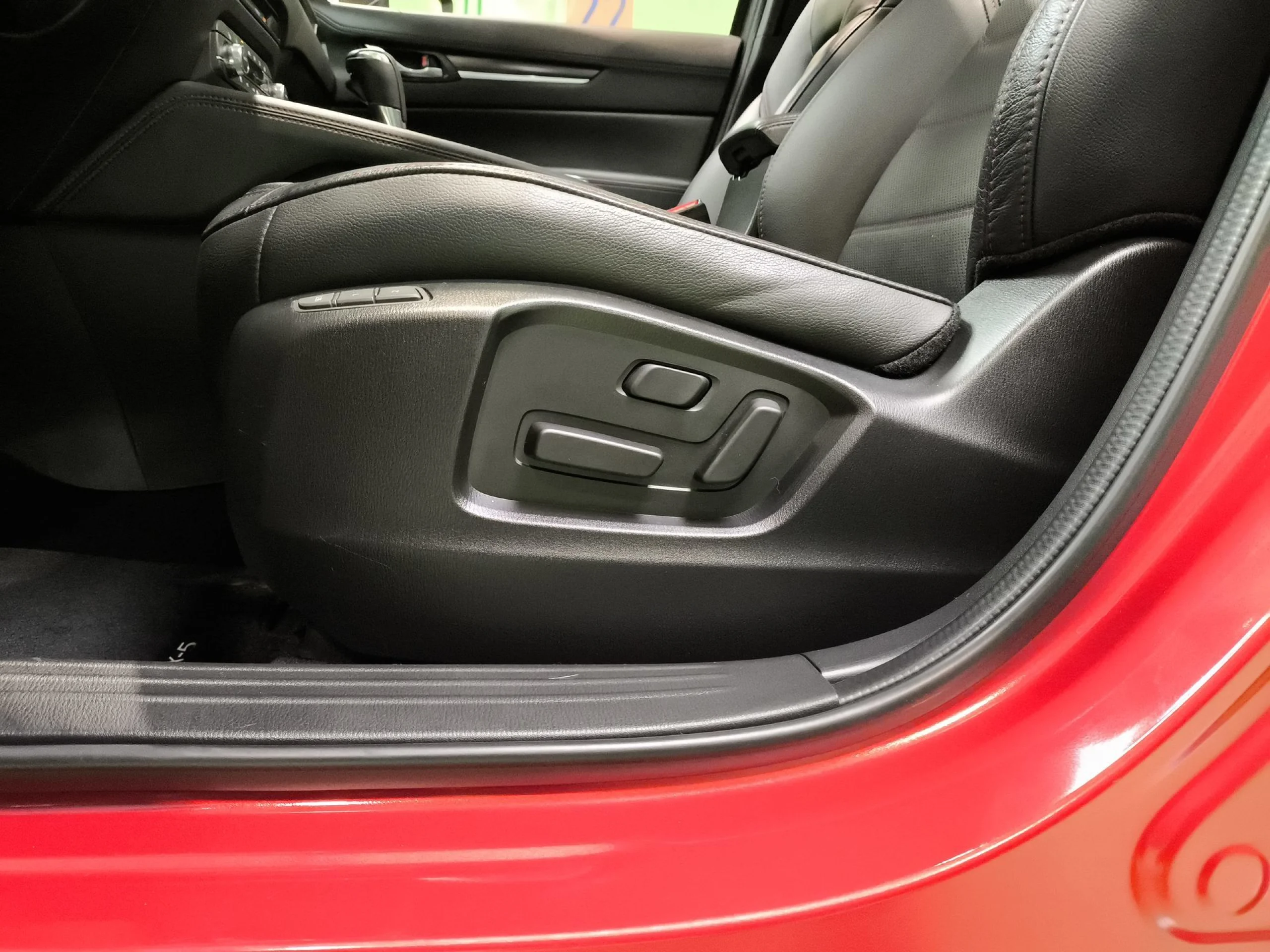 Mazda CX-5 2.0 E-SKYACTIV-G MHEV Homura Plus AT 121 kW (165 CV) - Foto 9