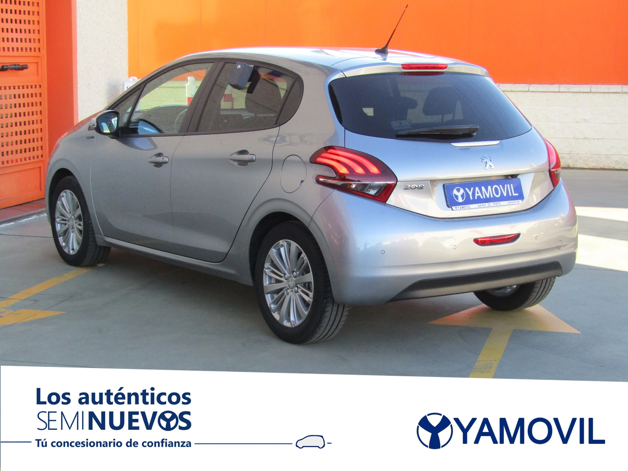 Peugeot 208 1.2 PURETECH SIGNATURE - Foto 4