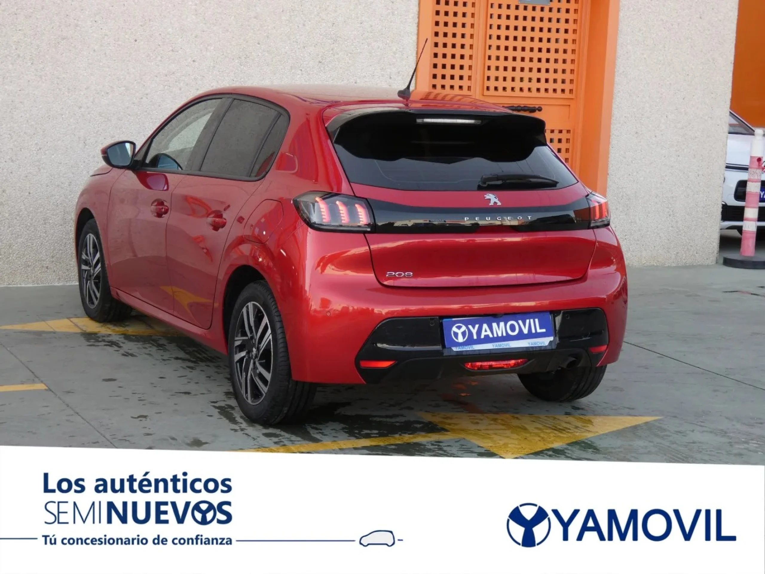 Peugeot 208 PureTech 100 Allure EAT8 75 kW (100 CV) - Foto 6
