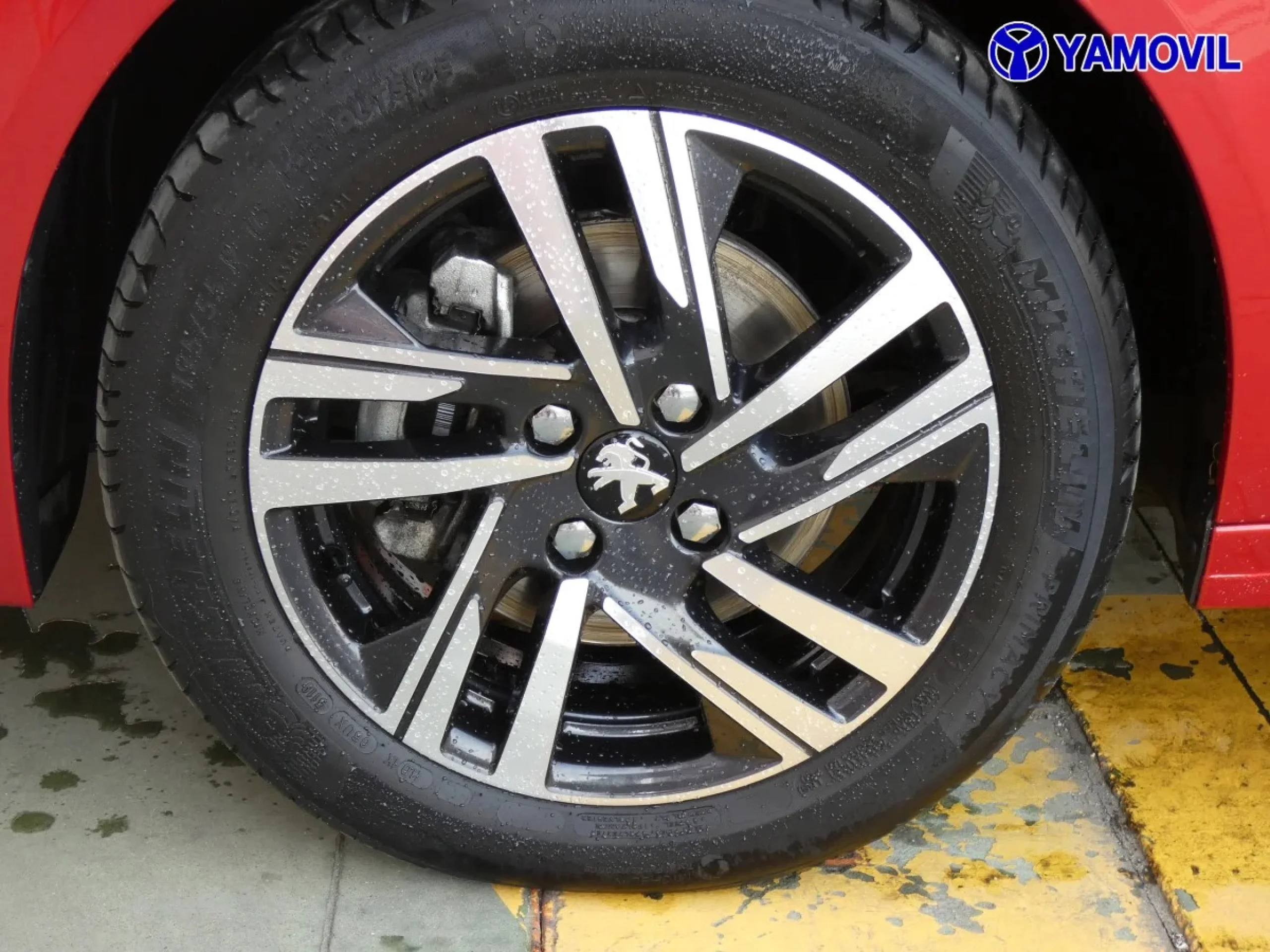 Peugeot 208 PureTech 100 Allure EAT8 75 kW (100 CV) - Foto 12