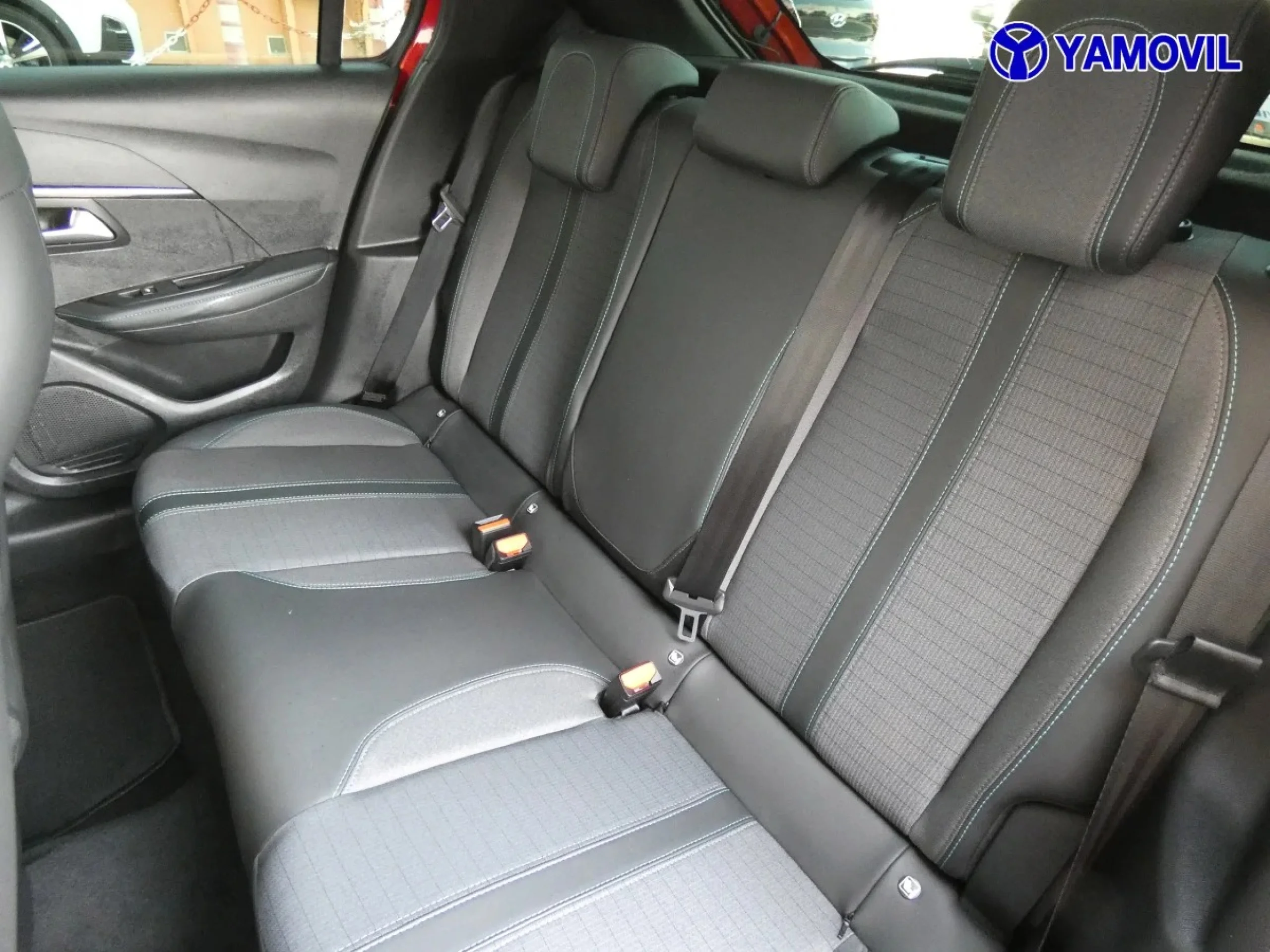 Peugeot 208 PureTech 100 Allure EAT8 75 kW (100 CV) - Foto 14