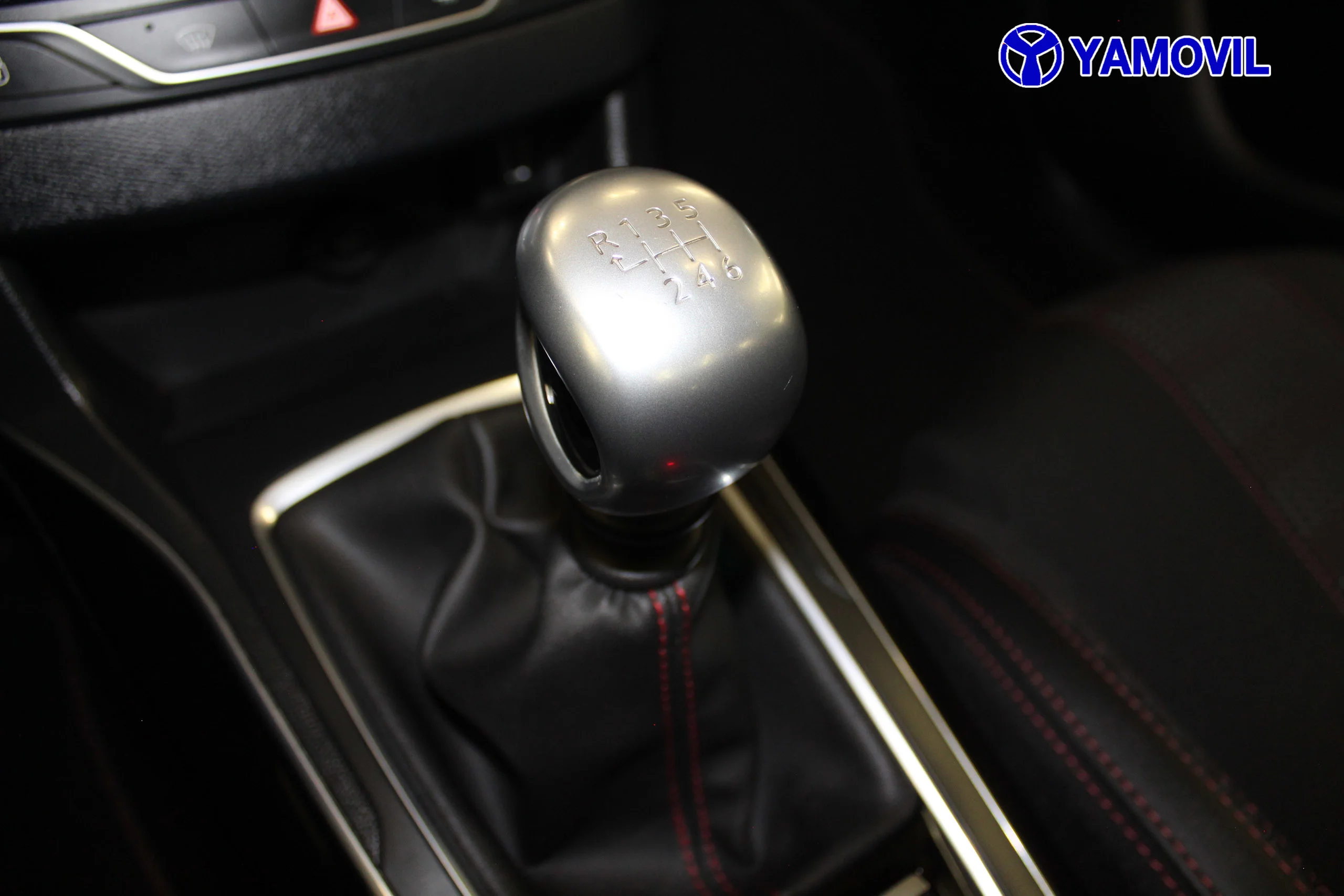 Peugeot 308 PureTech 130 SANDS GT Line 96 kW (130 CV) - Foto 29