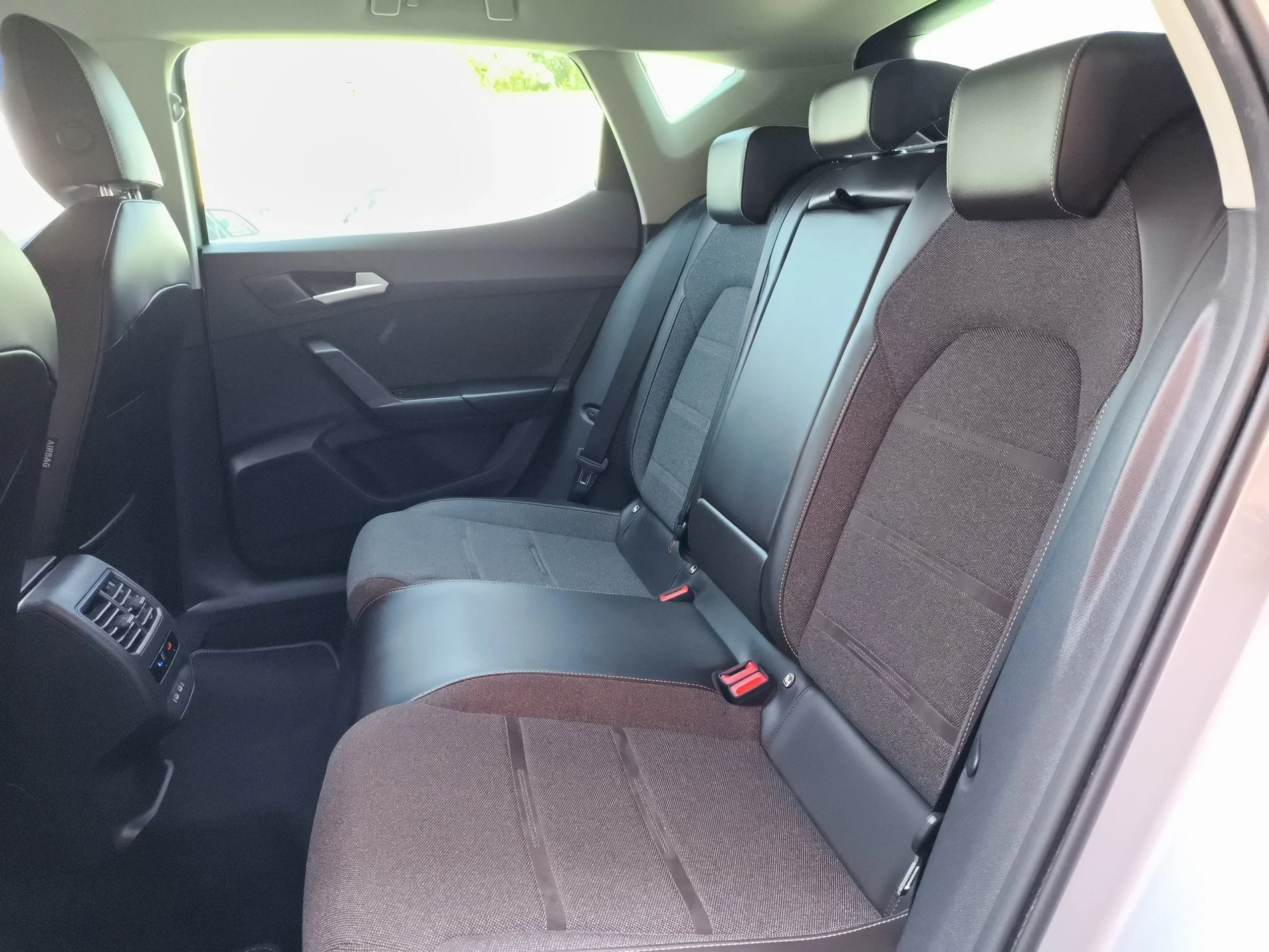 Seat León 1.5 TSI SANDS Xcellence Go L 110 kW (150 CV) - Foto 28