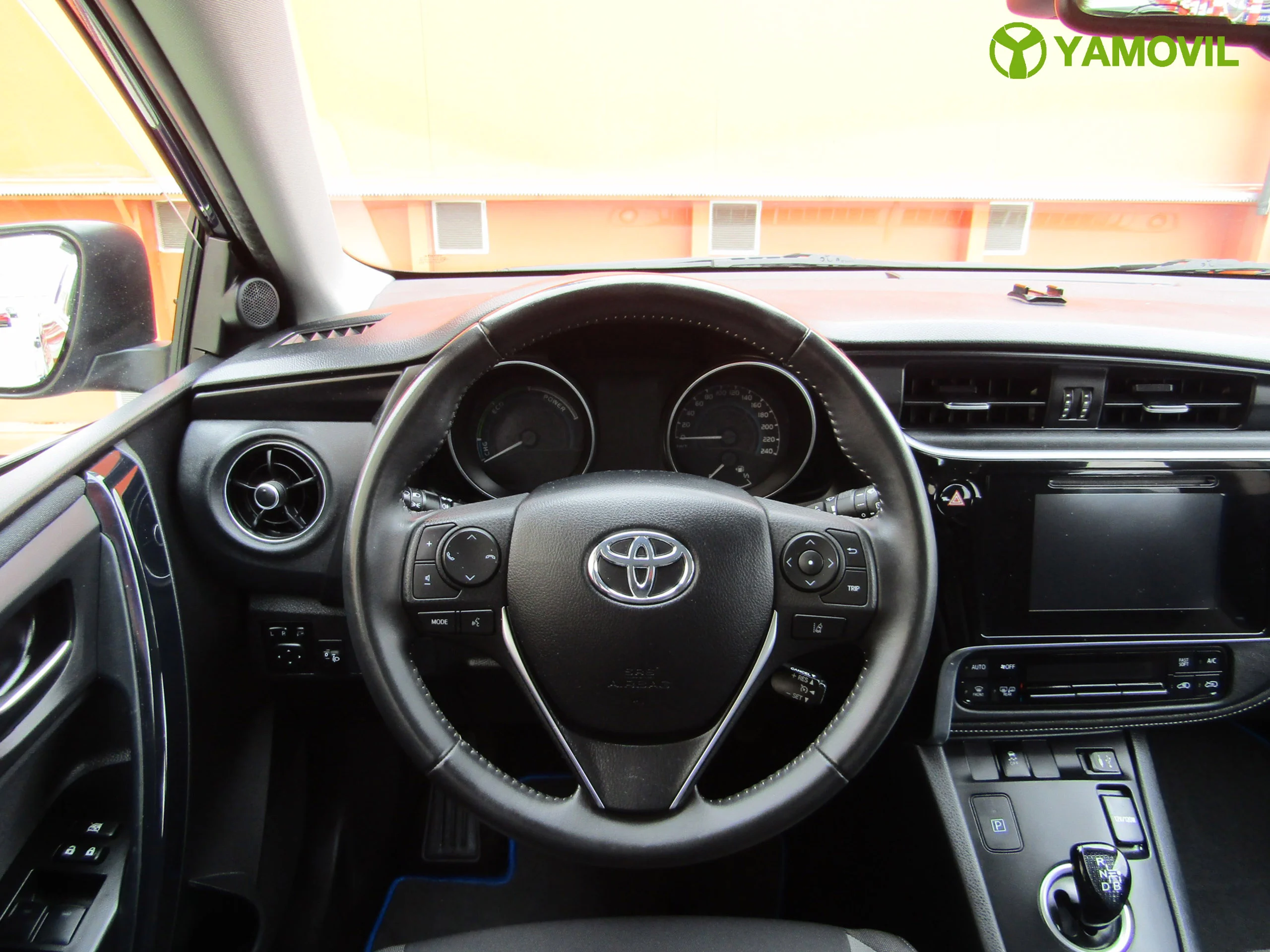 Toyota Auris HYBRID ACTIVE  AUTO - Foto 20