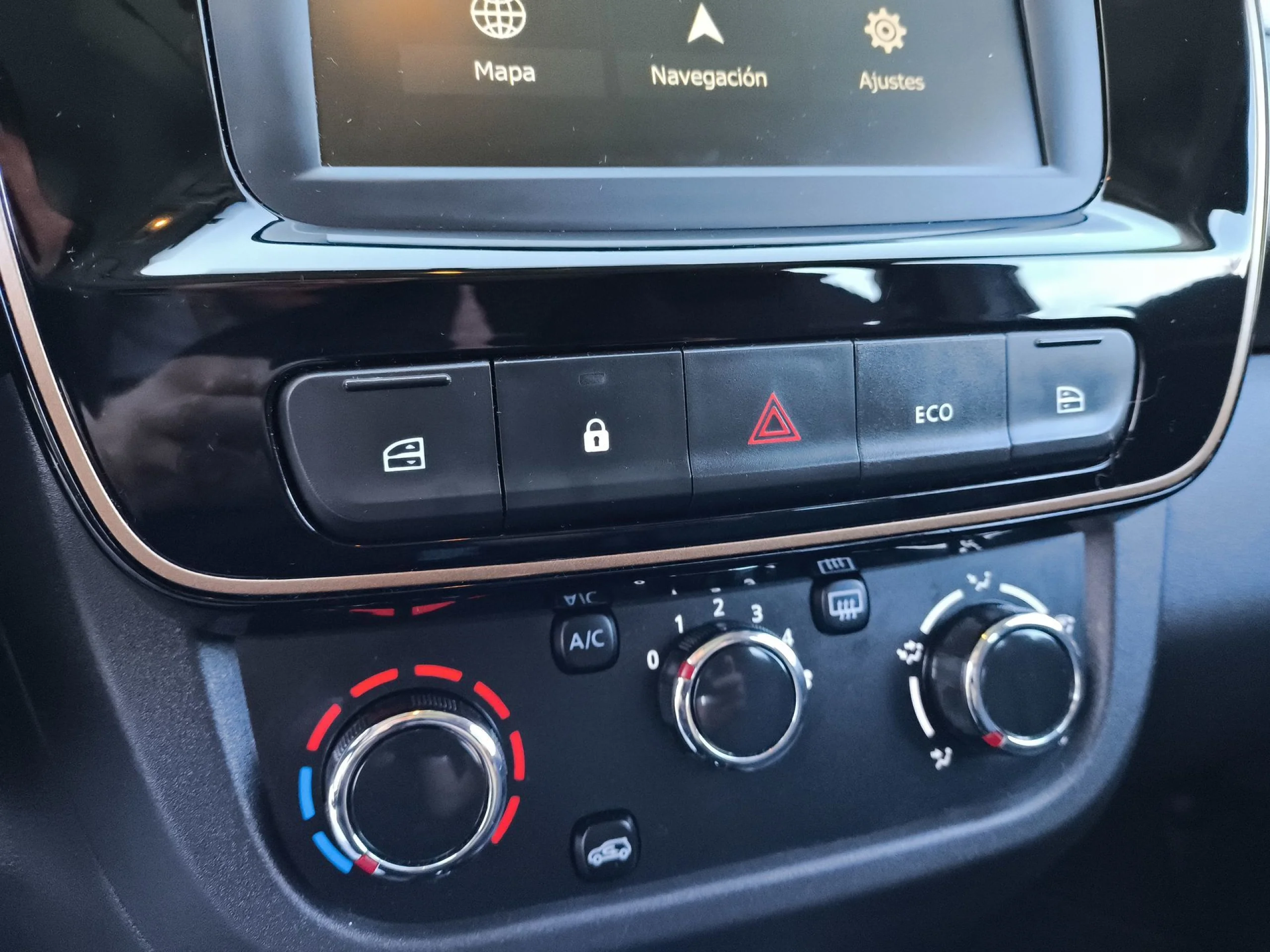 Dacia Spring Extreme Electric 48 kW (65 CV) - Foto 10