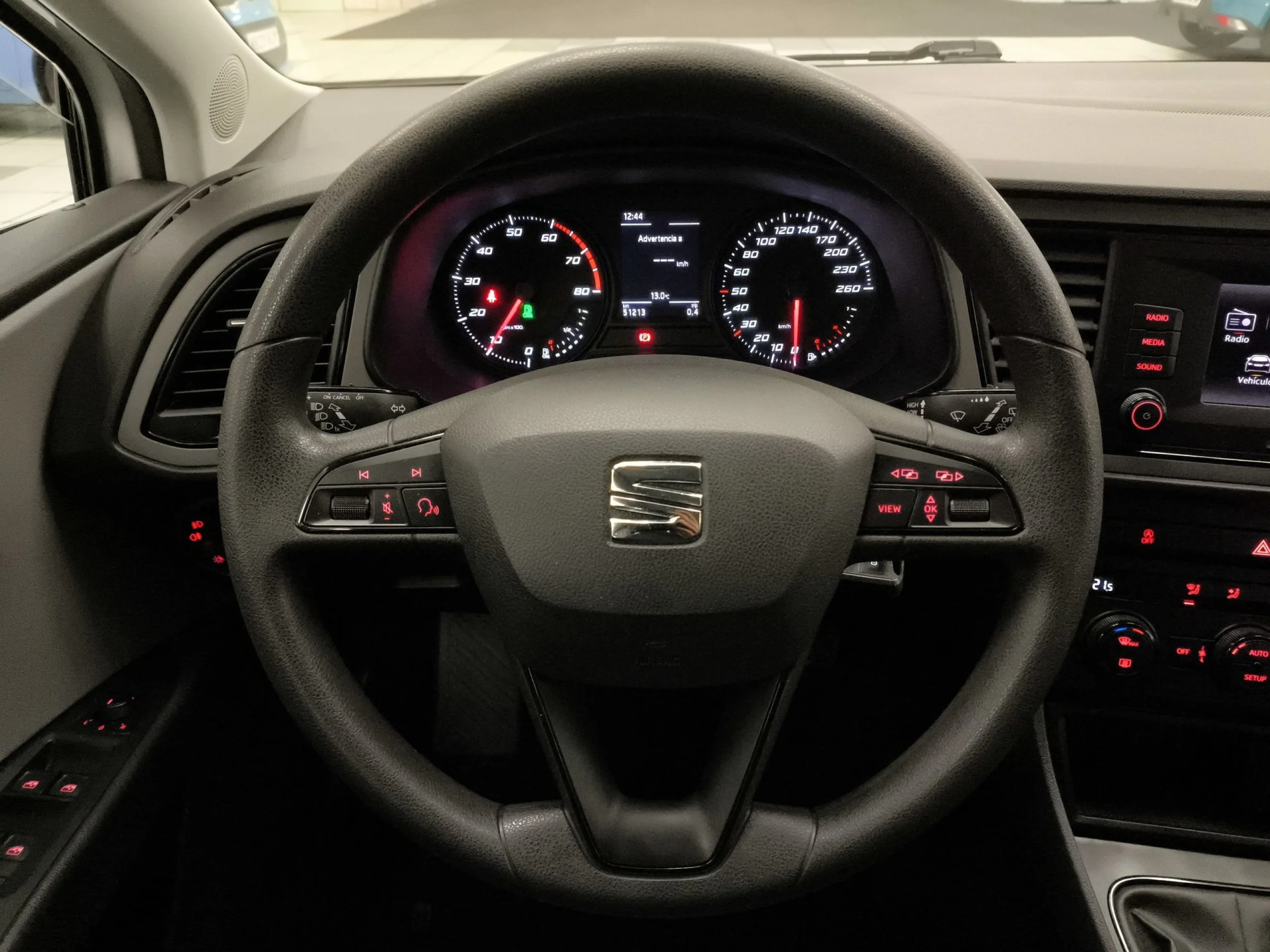 Seat León 1.5 TGI GNC SANDS Reference Edition 96 kW (130 CV) - Foto 11
