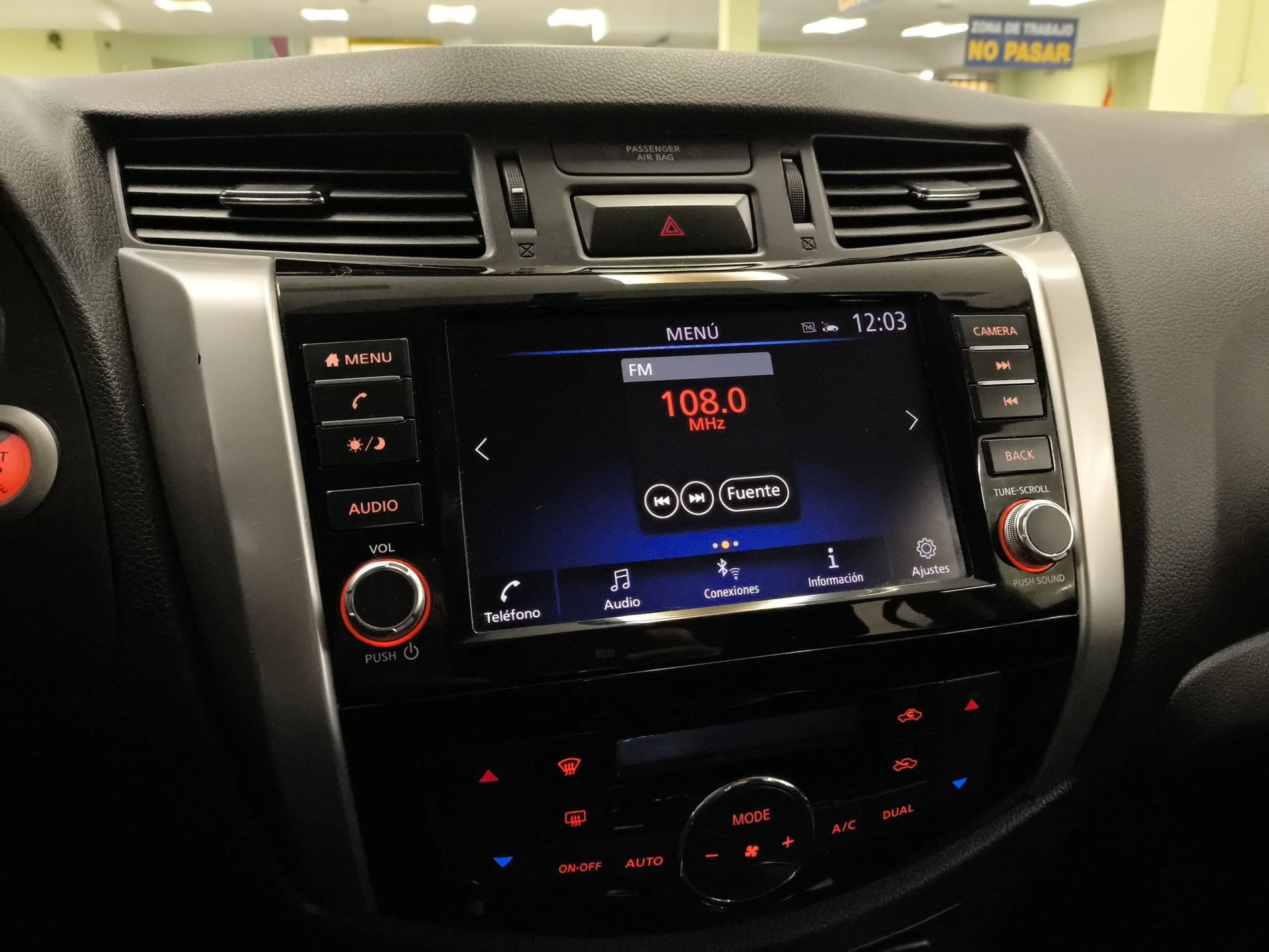 Nissan Navara PickUp 2.3 dCi Doble Cabina N-Connecta 140 kW (190 CV) - Foto 13
