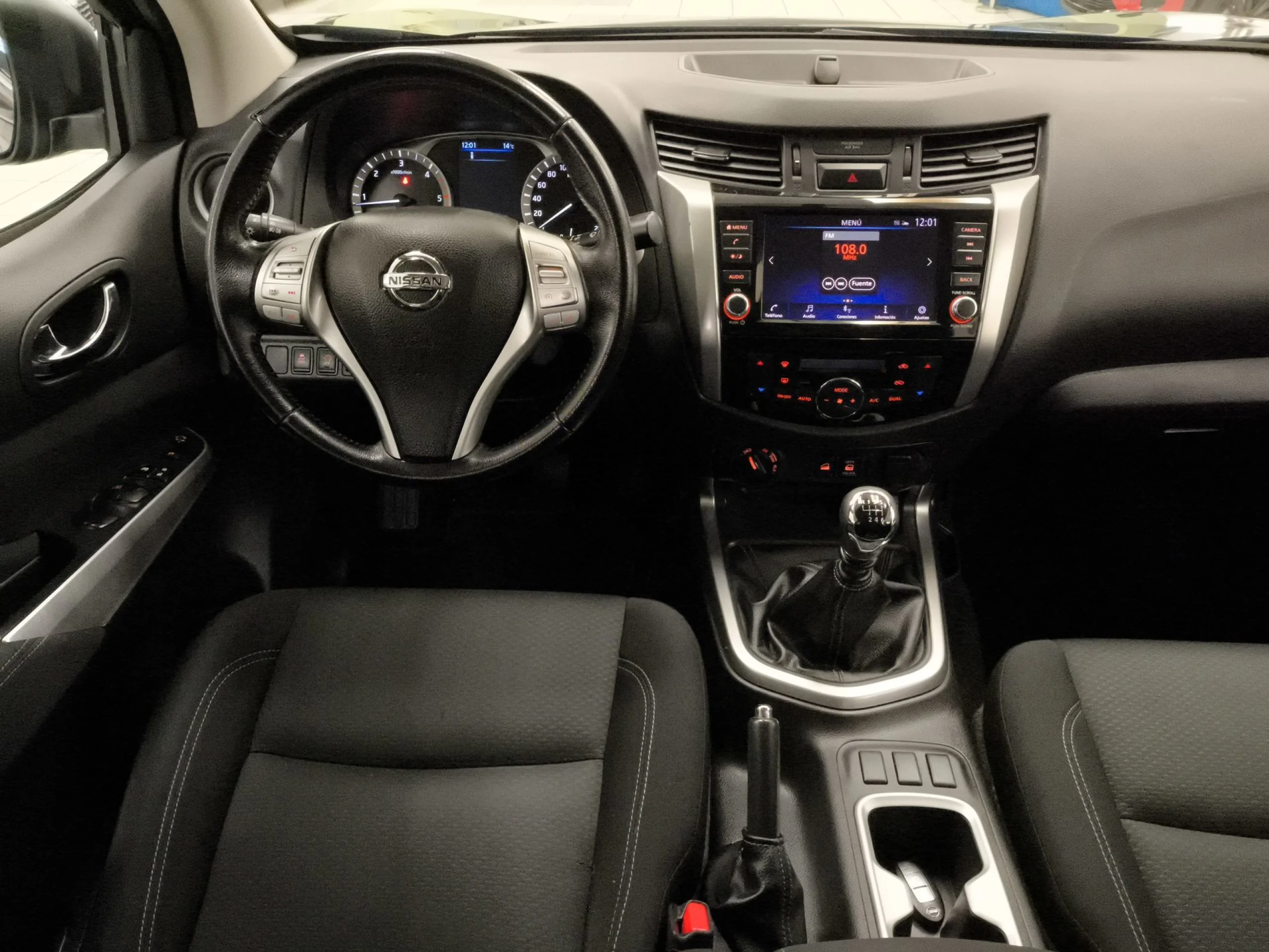 Nissan Navara PickUp 2.3 dCi Doble Cabina N-Connecta 140 kW (190 CV) - Foto 17