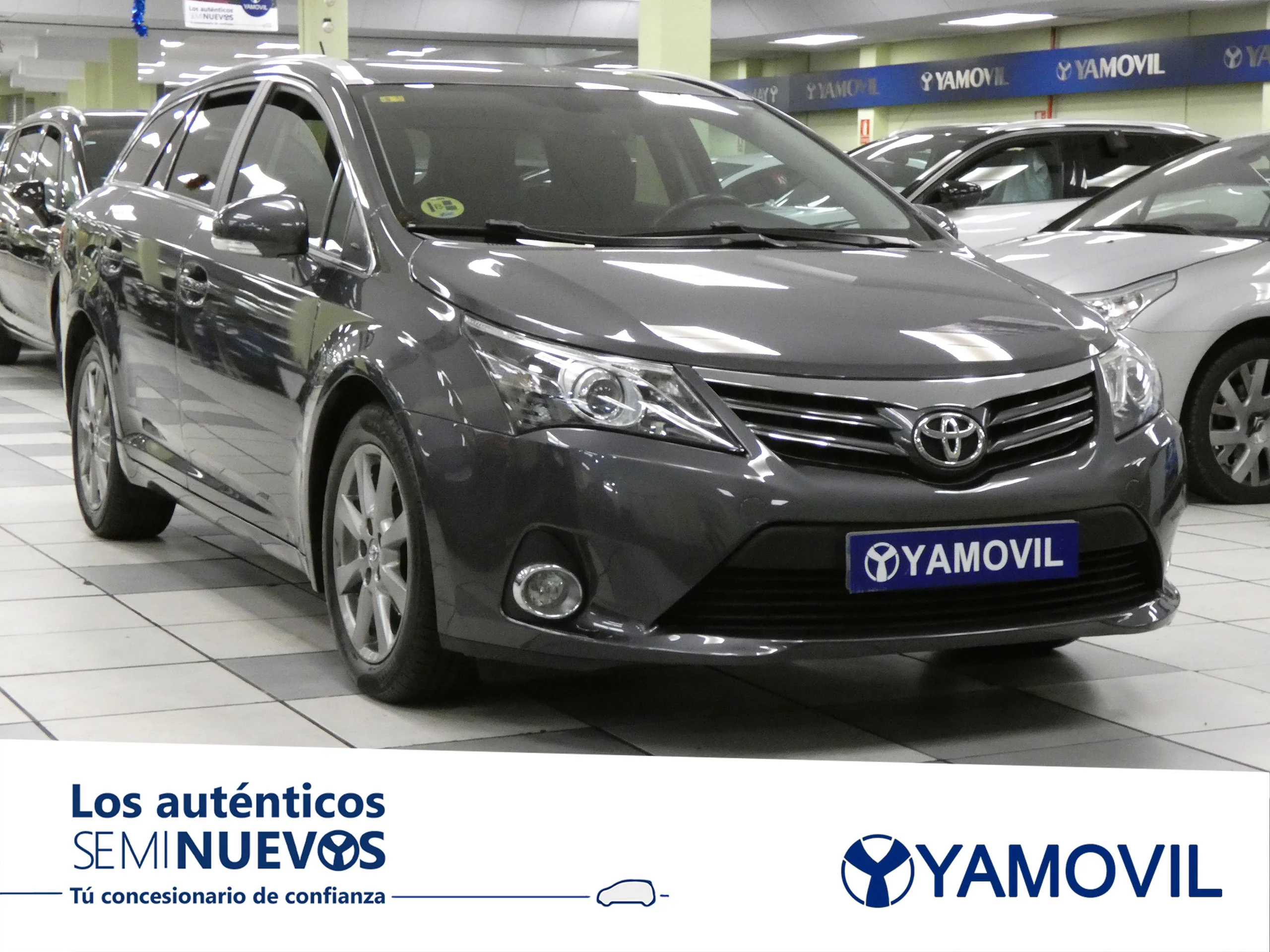 Toyota Avensis 150D AVANCE CROSS SPORT 5P - Foto 3