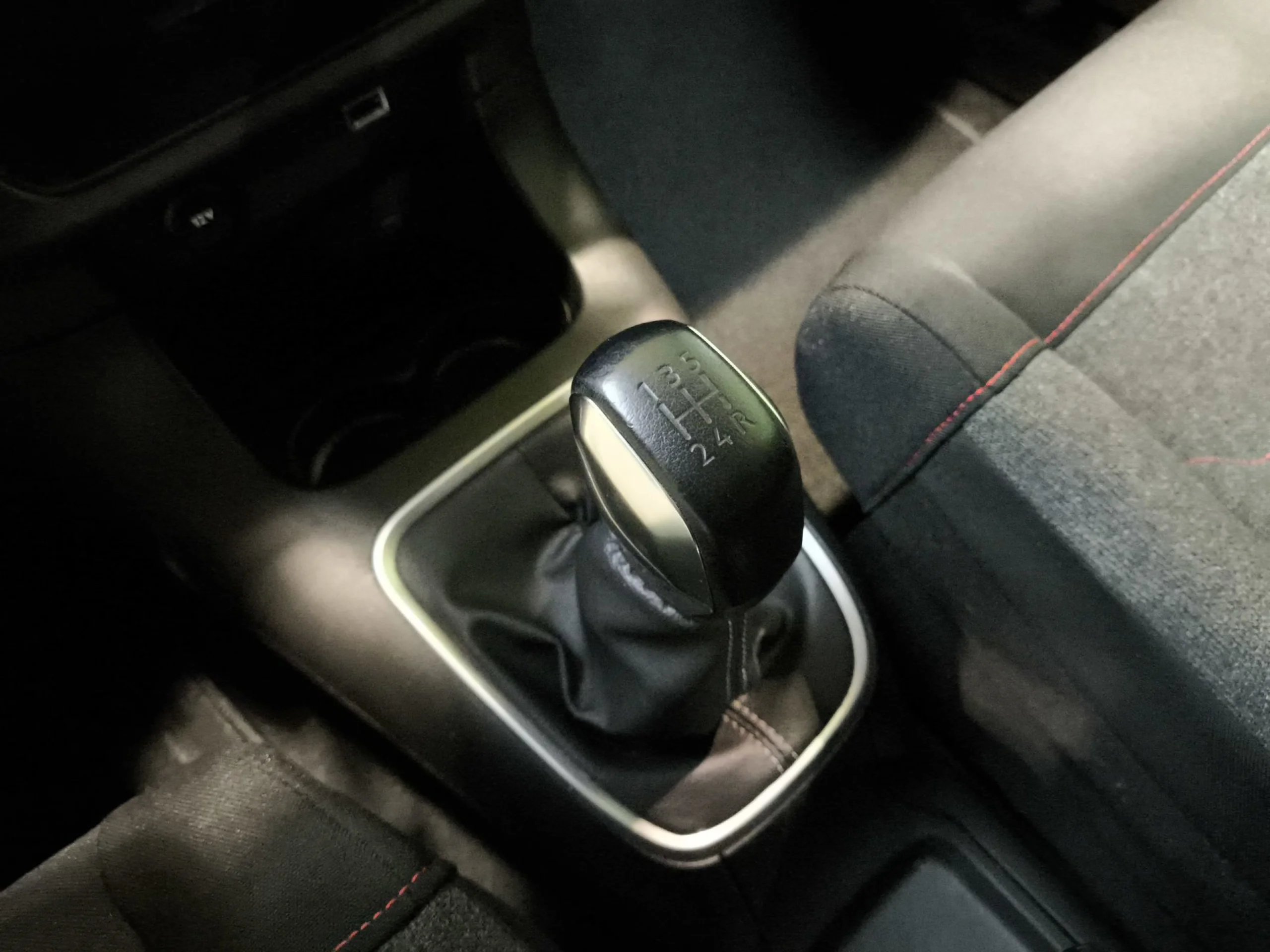 Citroen C3 PureTech 82 Shine 60 kW (82 CV) - Foto 17