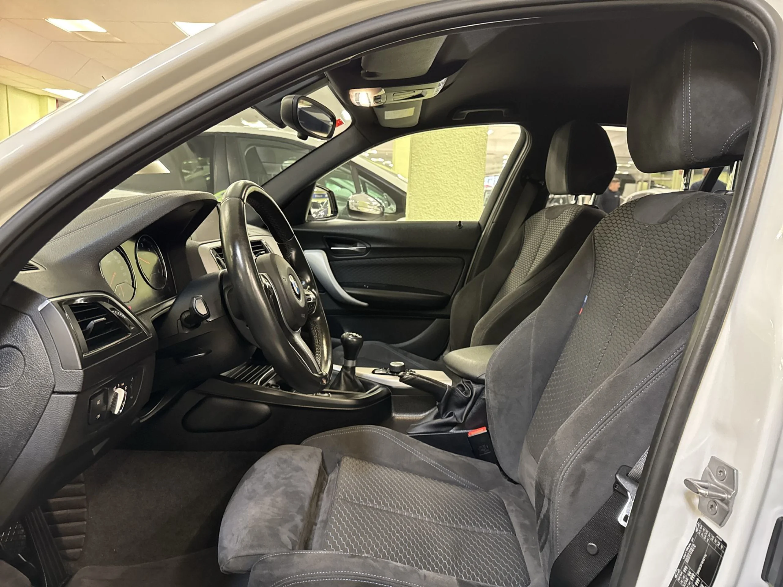 BMW Serie 1 116d 85 kW (116 CV) - Foto 8