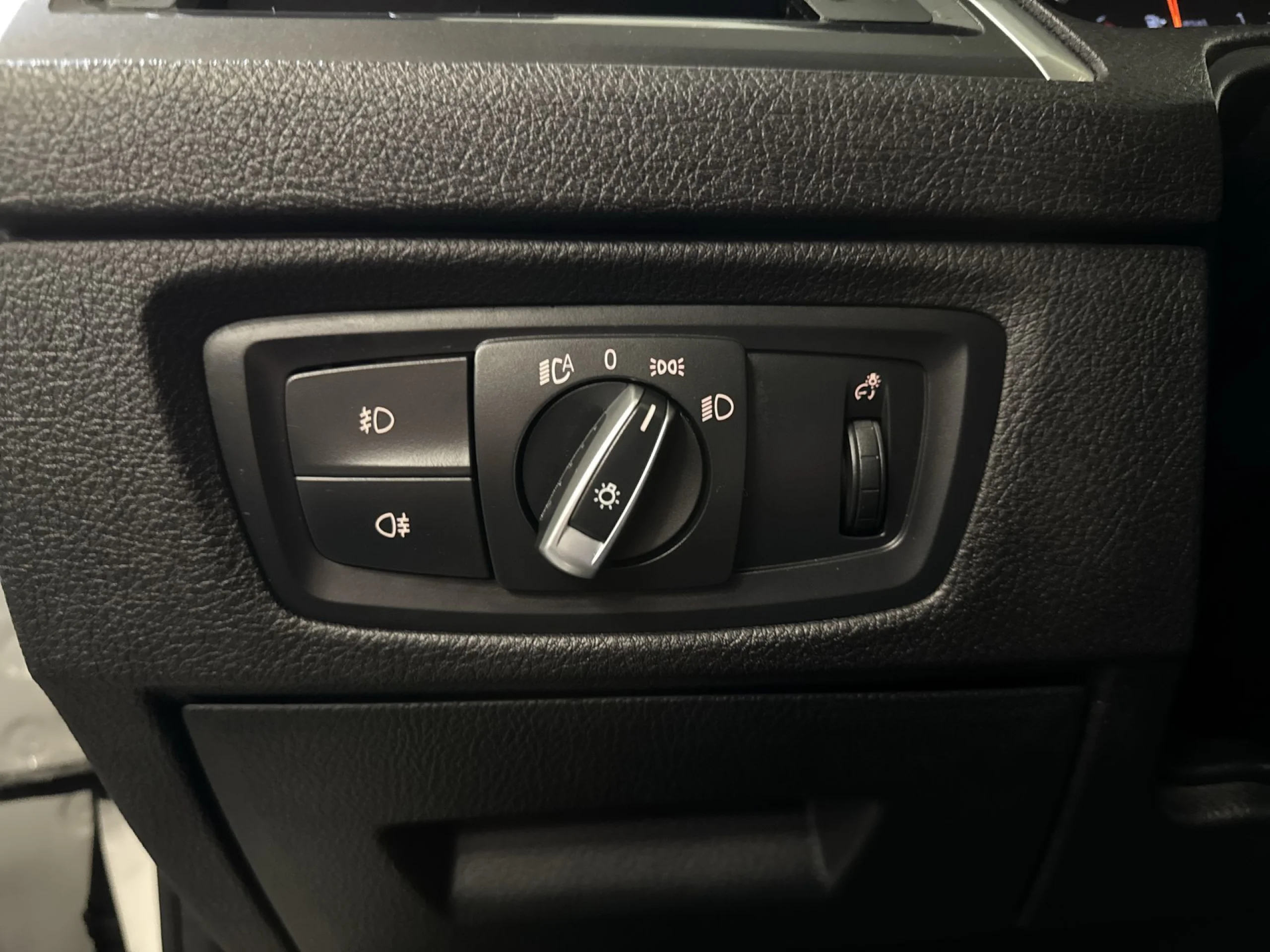 BMW Serie 1 116d 85 kW (116 CV) - Foto 12