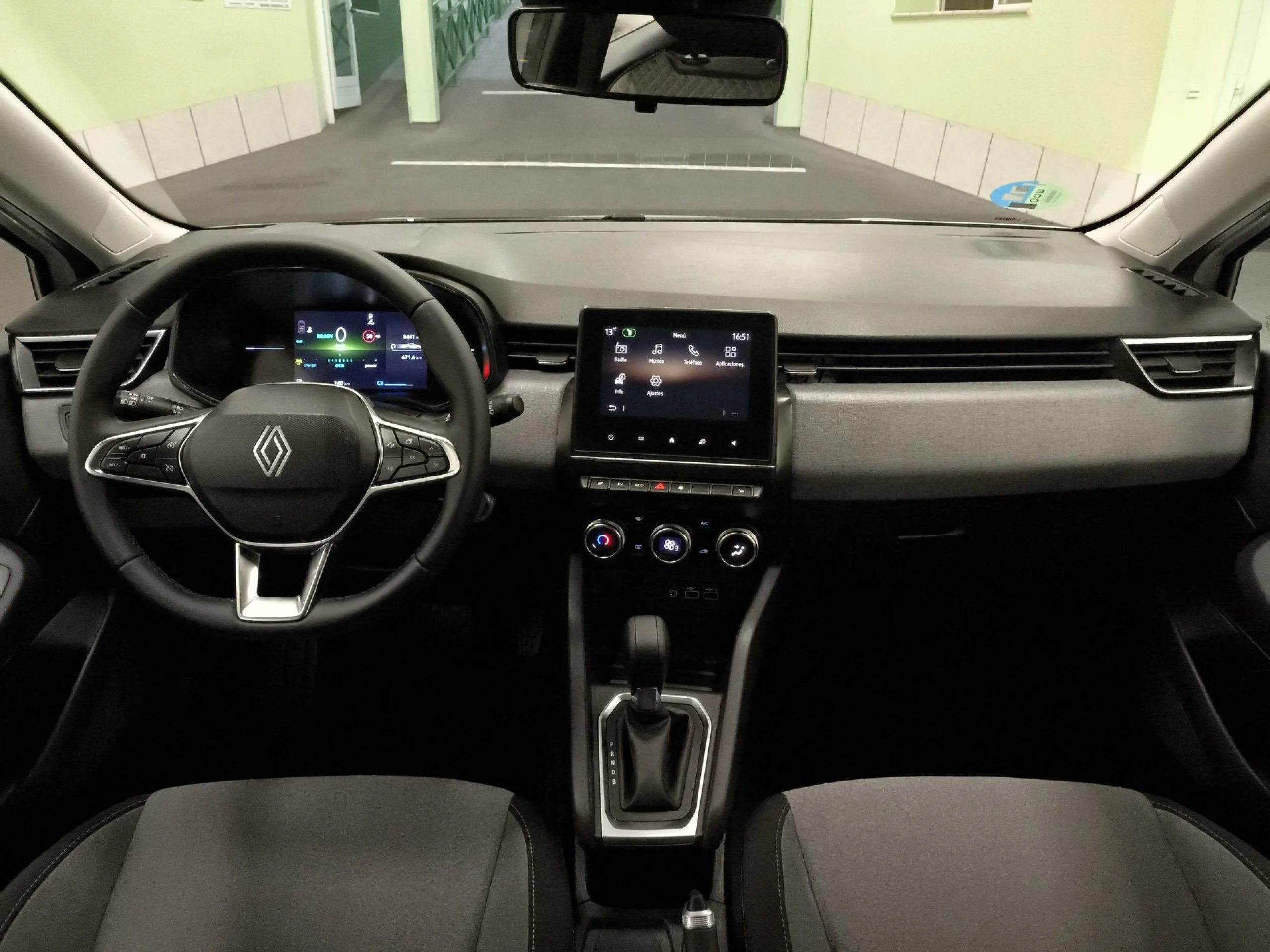 Renault Clio Evolution E-Tech full hybrid 145 105 kW (143 CV) - Foto 11