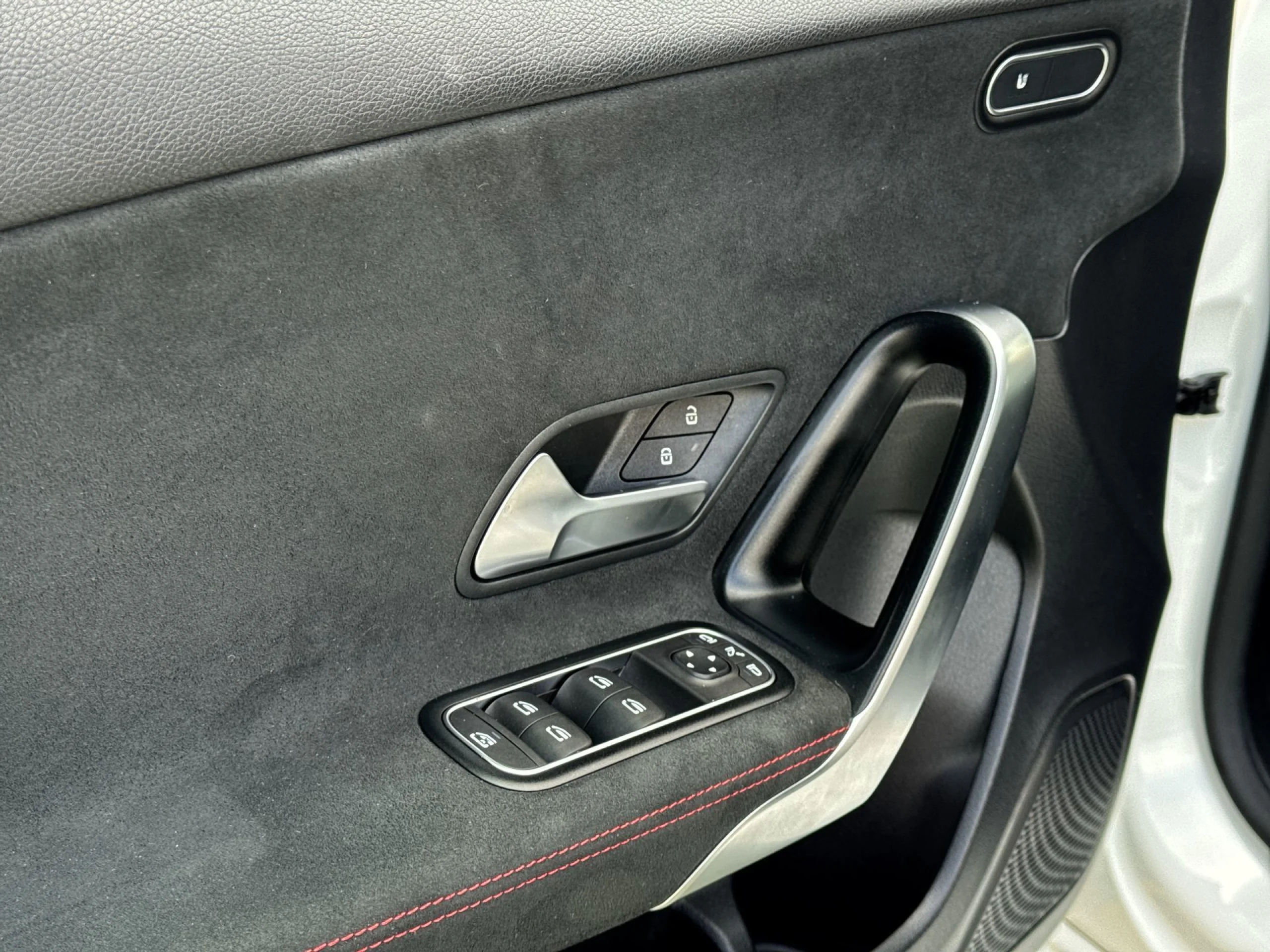 Mercedes-Benz Clase A 200 d 110 kW (150 CV) - Foto 10