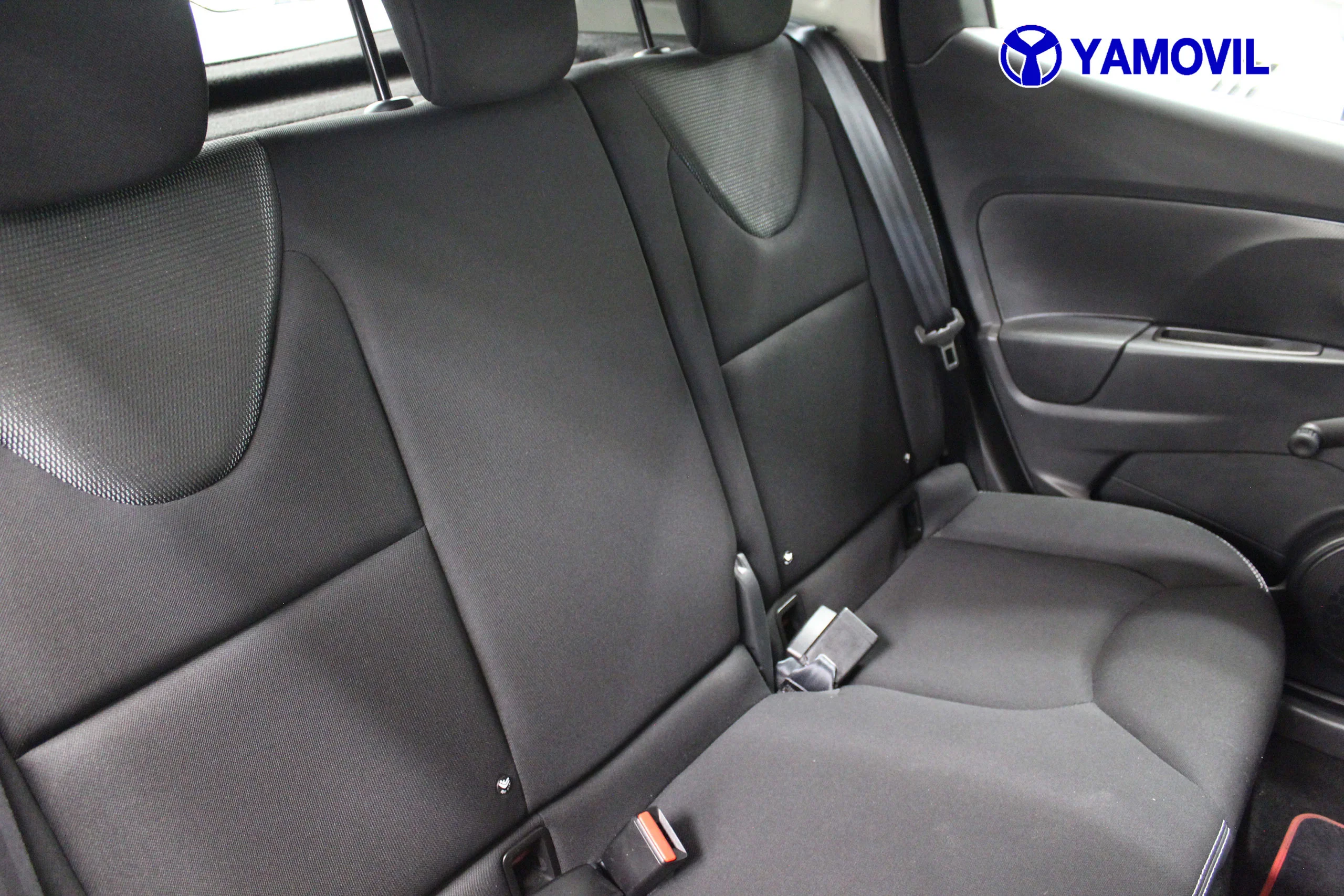 Renault Clio TCe 90 Technofeel eco2 66 kW (90 CV) - Foto 16