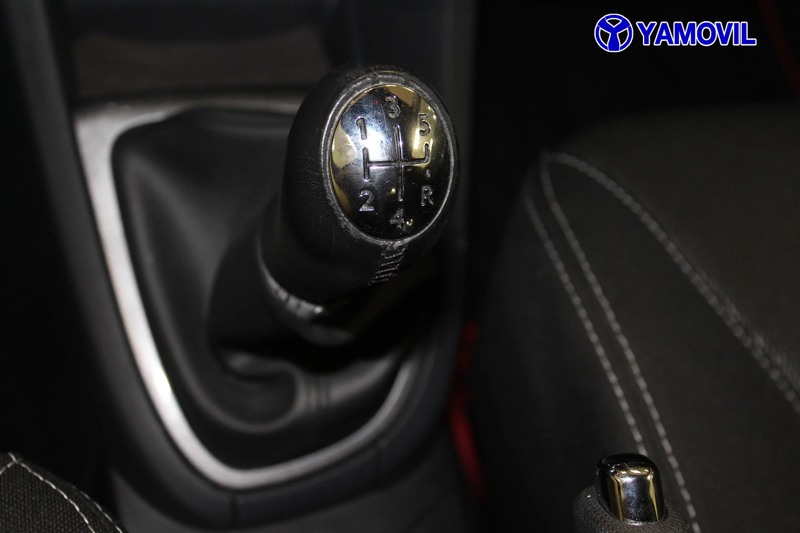 Renault Clio TCe 90 Technofeel eco2 66 kW (90 CV) - Foto 27