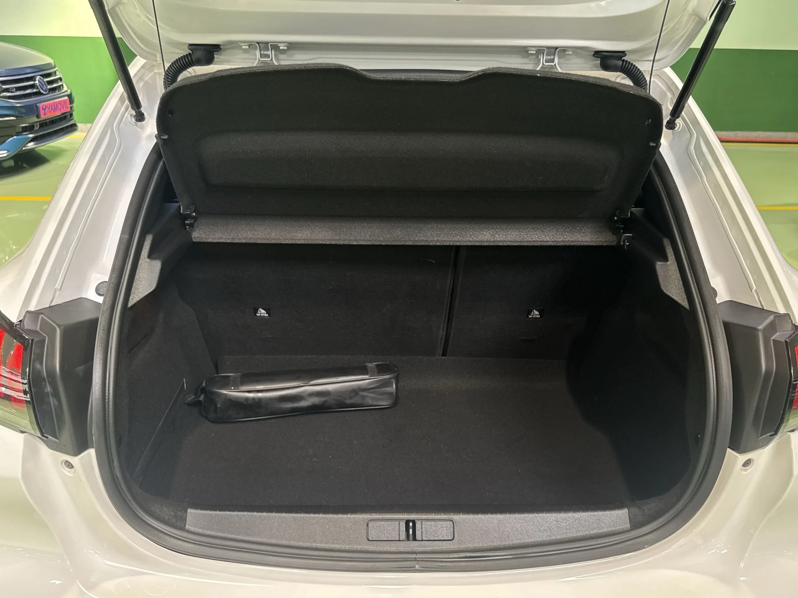 Peugeot 208 BlueHDi 100 Active 75 kW (100 CV) - Foto 29
