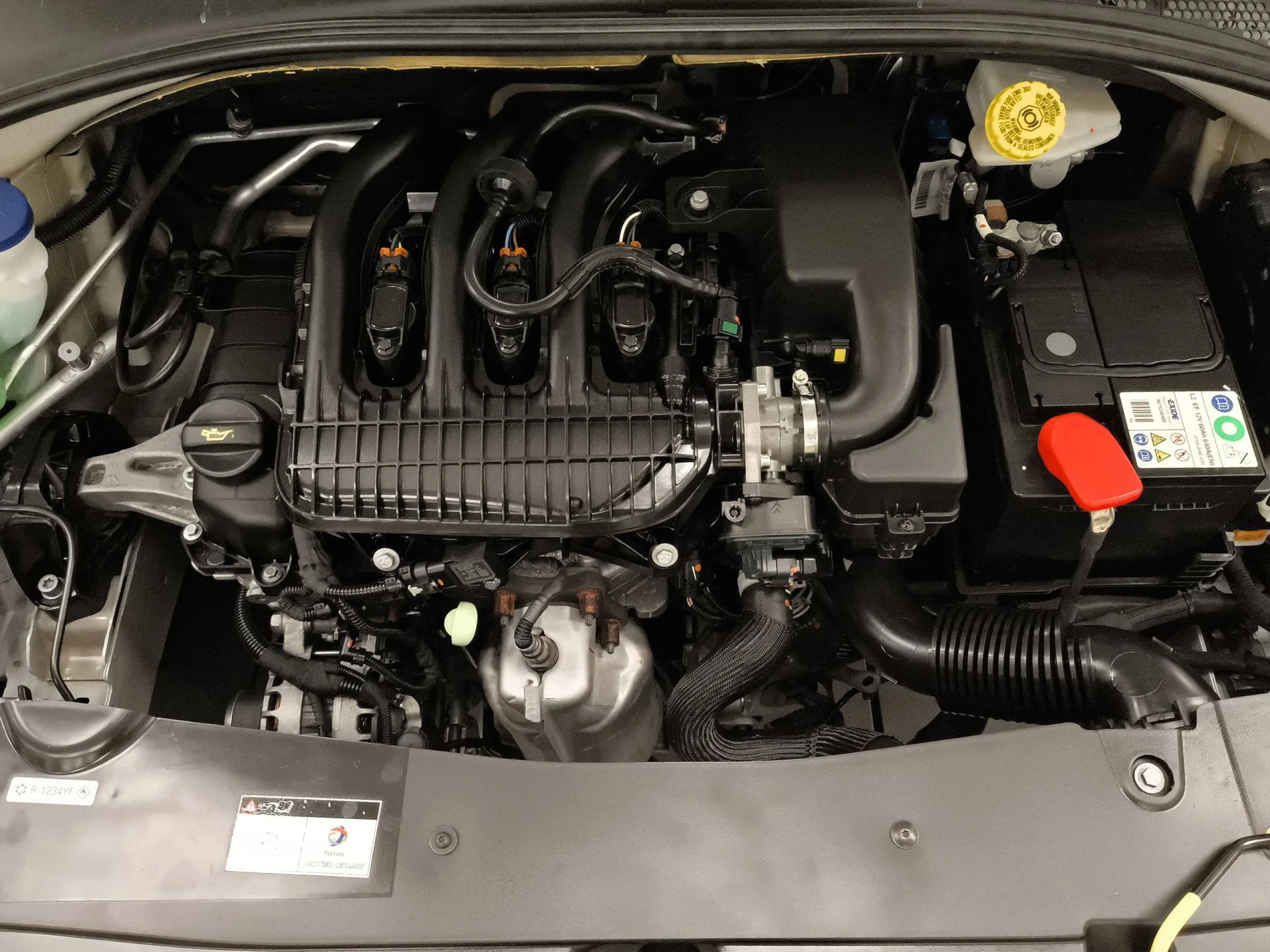 Citroen C-Elysee PureTech 82 Feel 60 kW (82 CV) - Foto 19