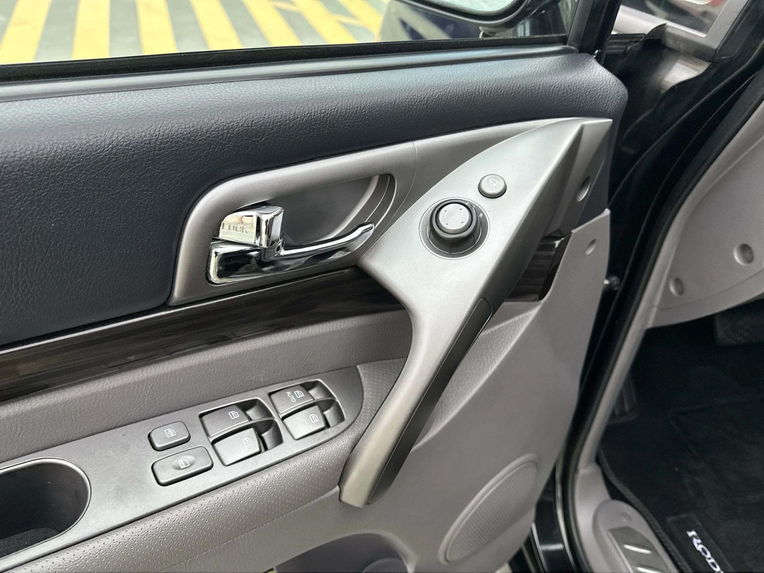 SsangYong Rodius D22T Limited Auto 131 kW (178 CV) - Foto 9