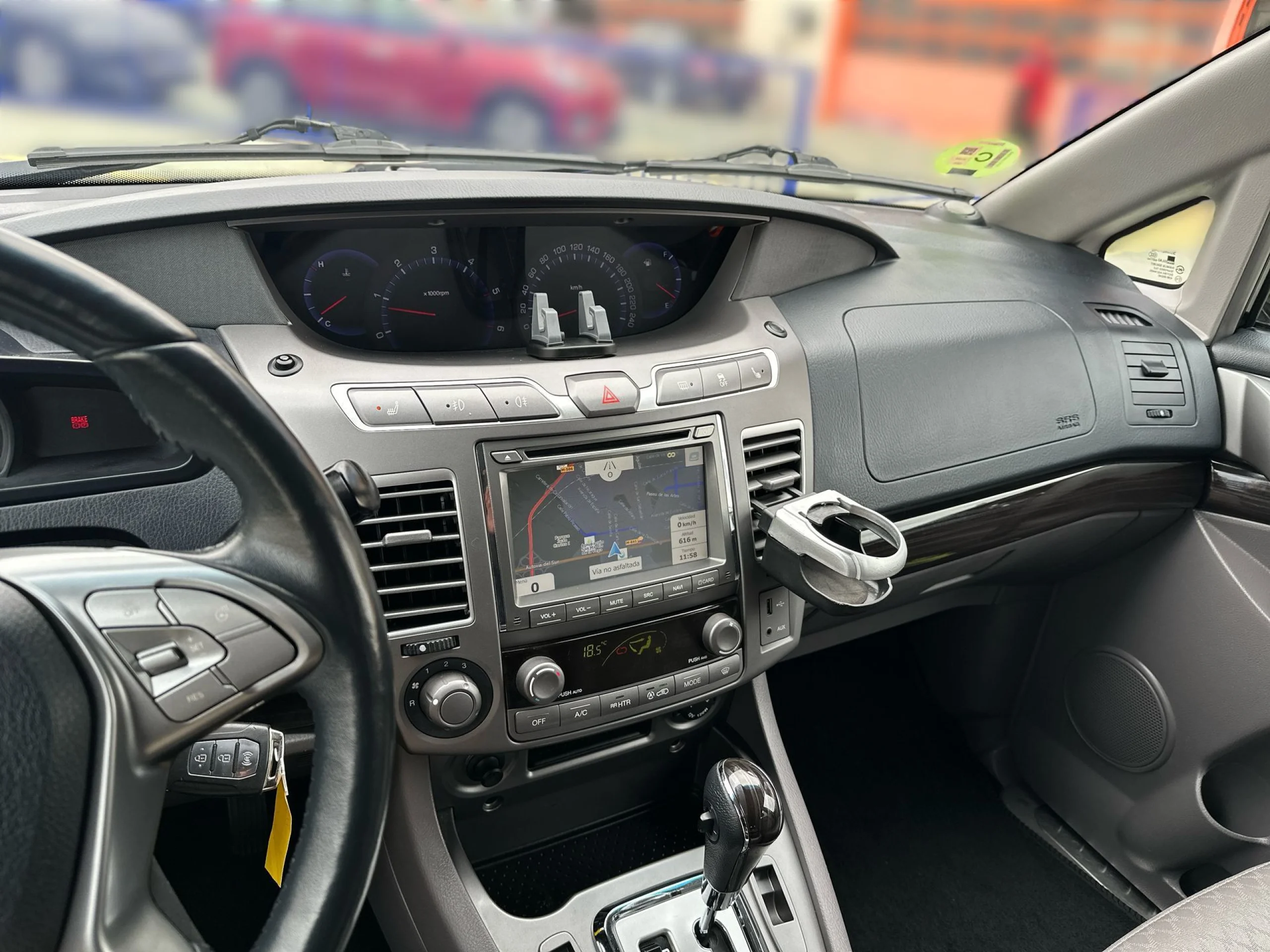 SsangYong Rodius D22T Limited Auto 131 kW (178 CV) - Foto 17
