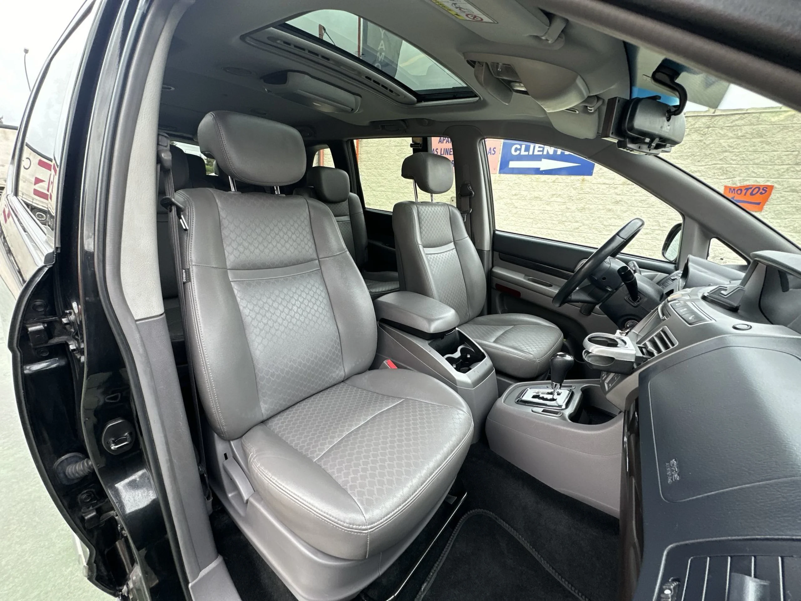 SsangYong Rodius D22T Limited Auto 131 kW (178 CV) - Foto 21