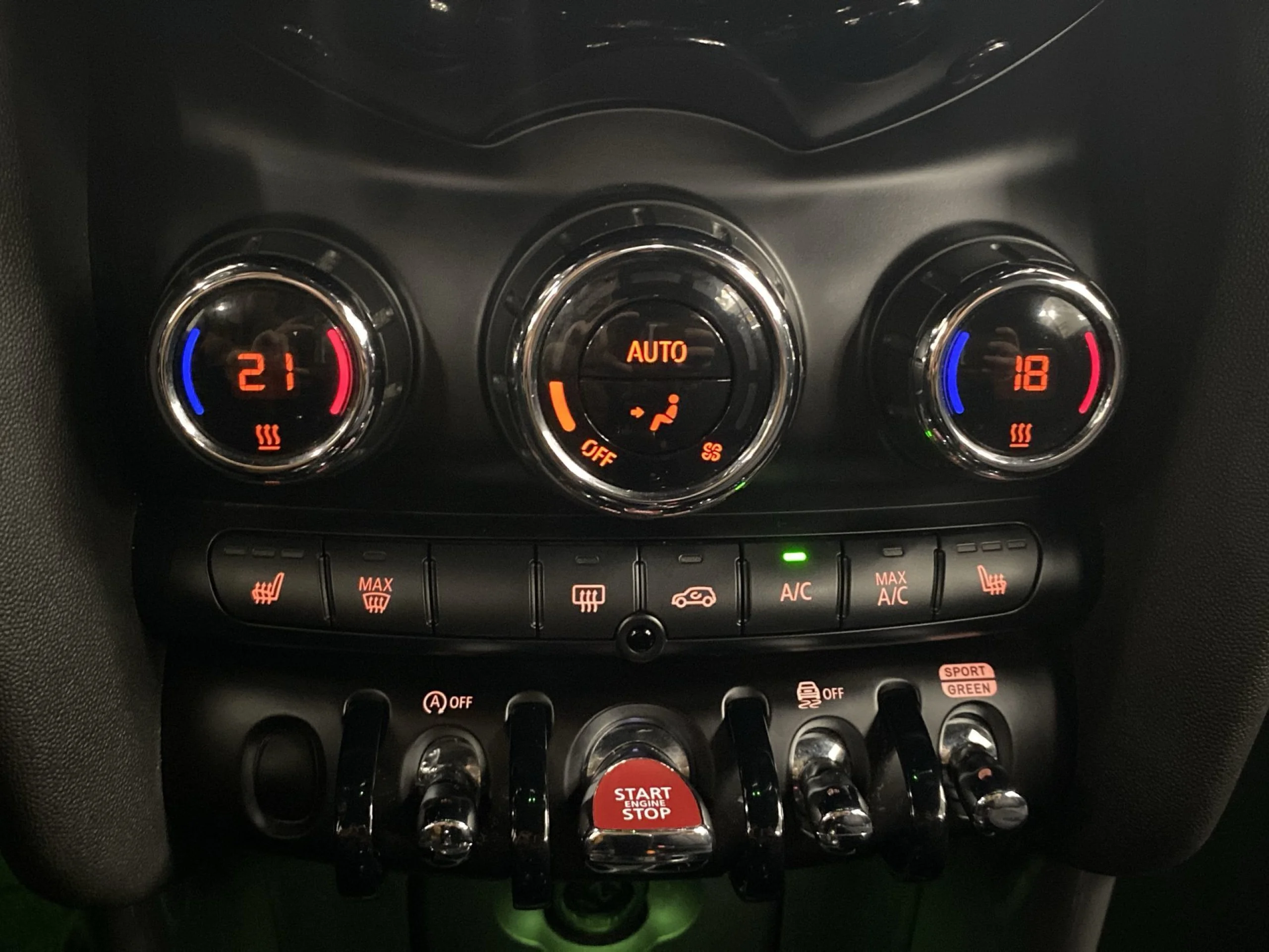 MINI MINI Cabrio Cooper 100 kW (136 CV) - Foto 15