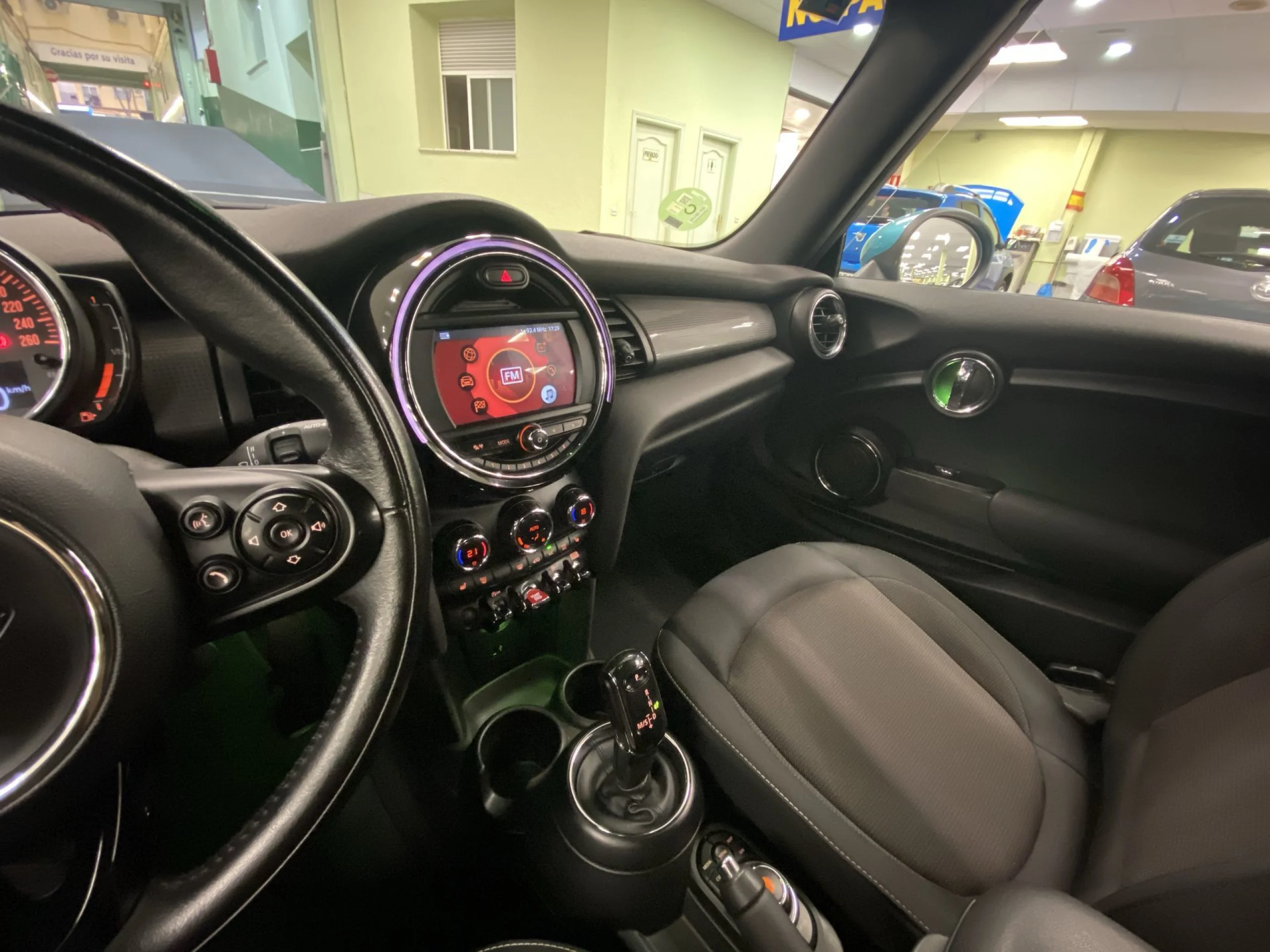 MINI MINI Cabrio Cooper 100 kW (136 CV) - Foto 17