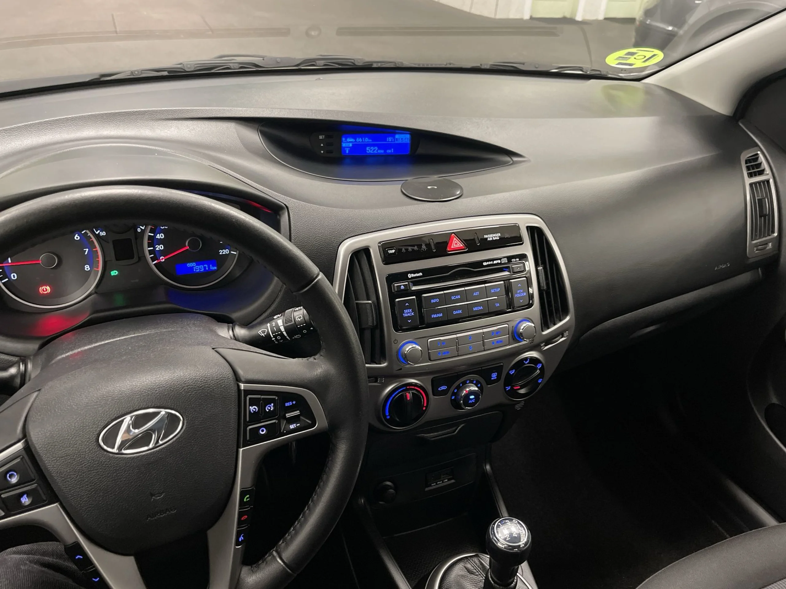 Hyundai I20 1.2 MPI Go 63 kW (85 CV) - Foto 15