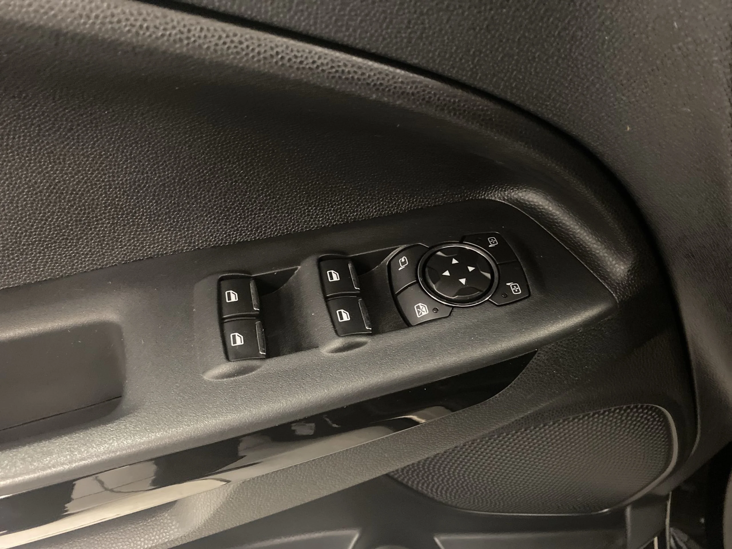 Ford Ecosport 1.0T EcoBoost SANDS Titanium 92 kW (125 CV) - Foto 10