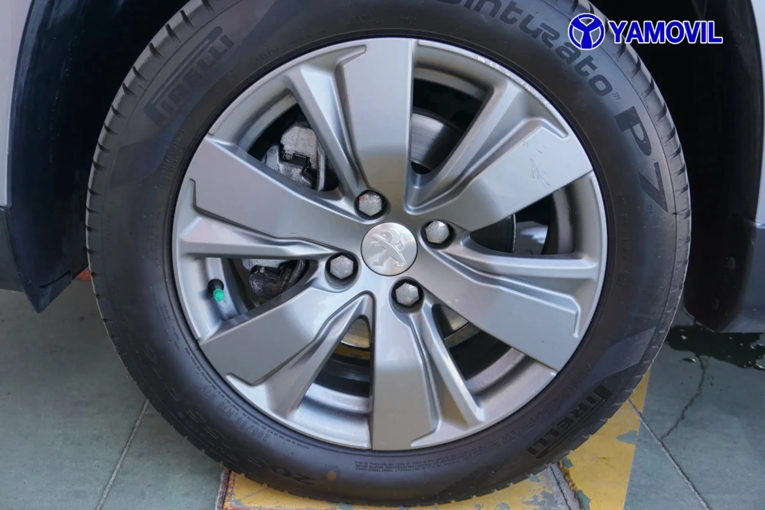 Peugeot 2008 SUV PureTech 110 SANDS Style 81 kW (110 CV) - Foto 12