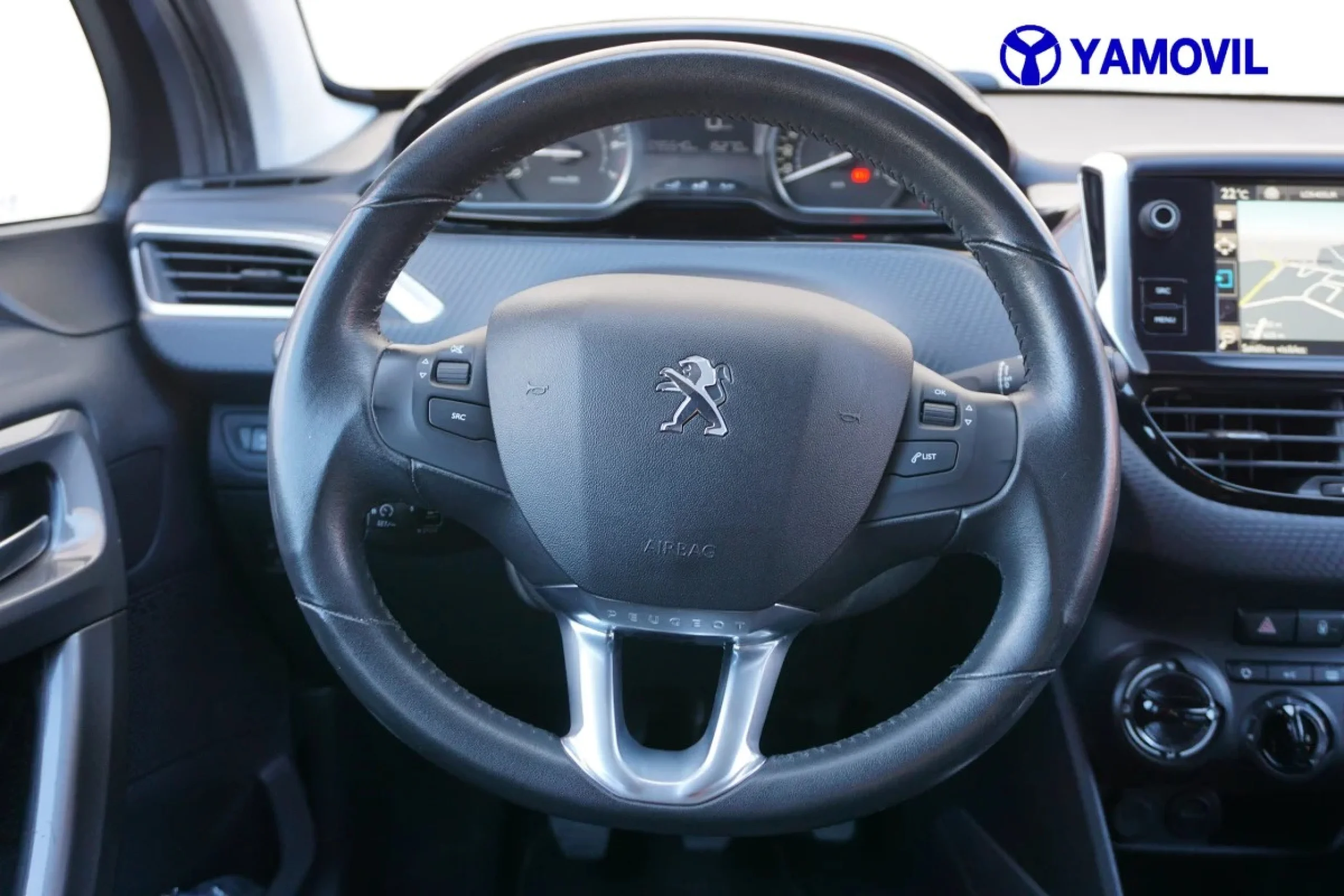Peugeot 2008 SUV PureTech 110 SANDS Style 81 kW (110 CV) - Foto 18