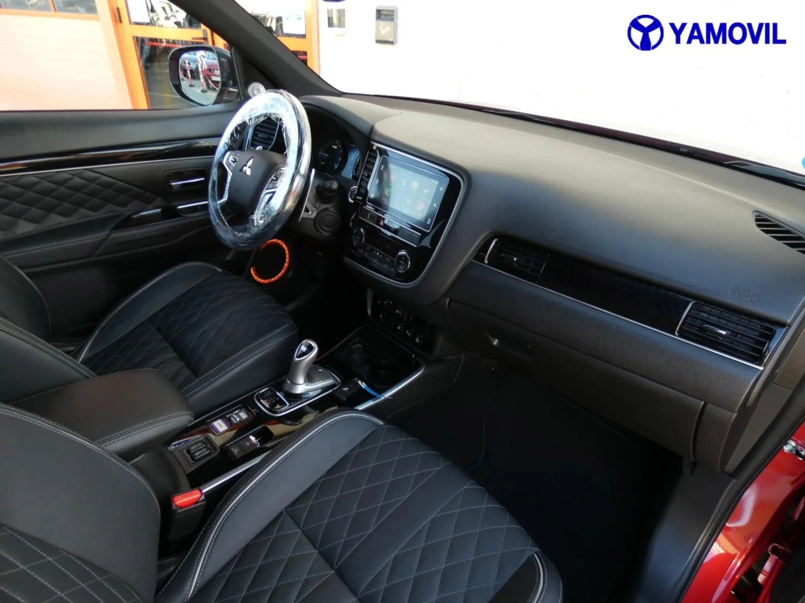 Mitsubishi Outlander 2.4 PHEV Kaiteki 4WD Auto 165 kW (224 CV) - Foto 15