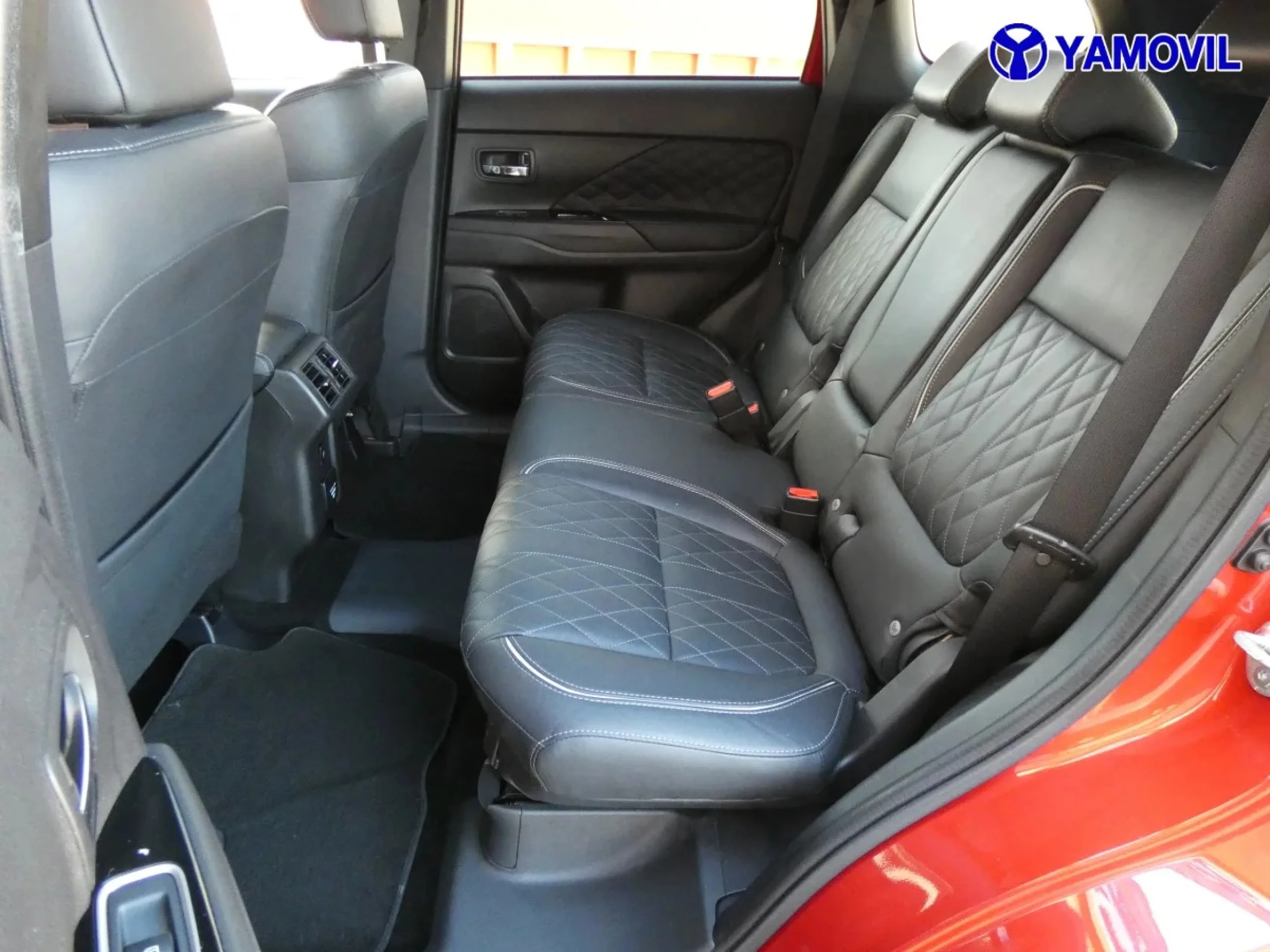 Mitsubishi Outlander 2.4 PHEV Kaiteki 4WD Auto 165 kW (224 CV) - Foto 21