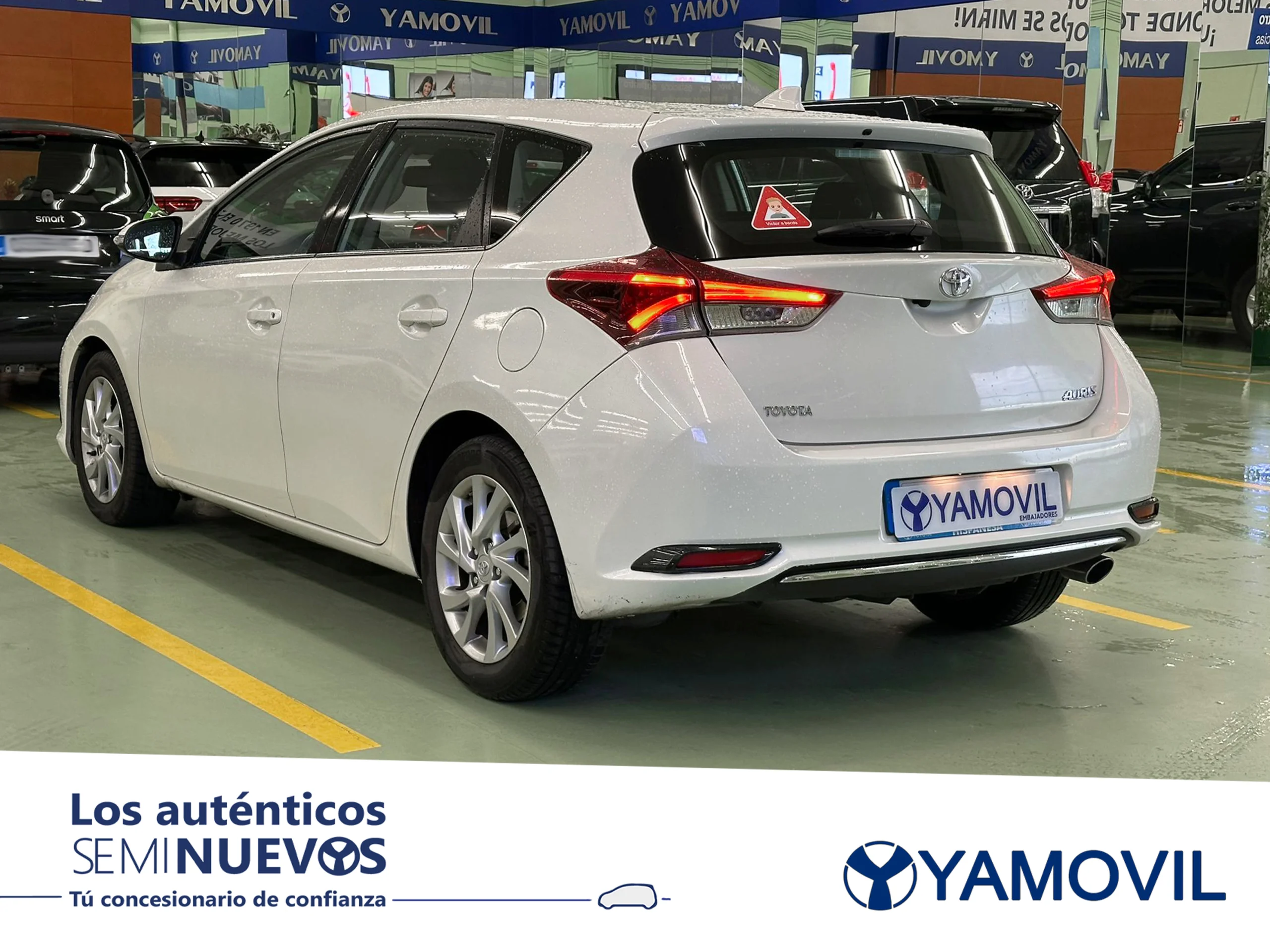 Toyota Auris 115D Active 82 kW (112 CV) - Foto 4