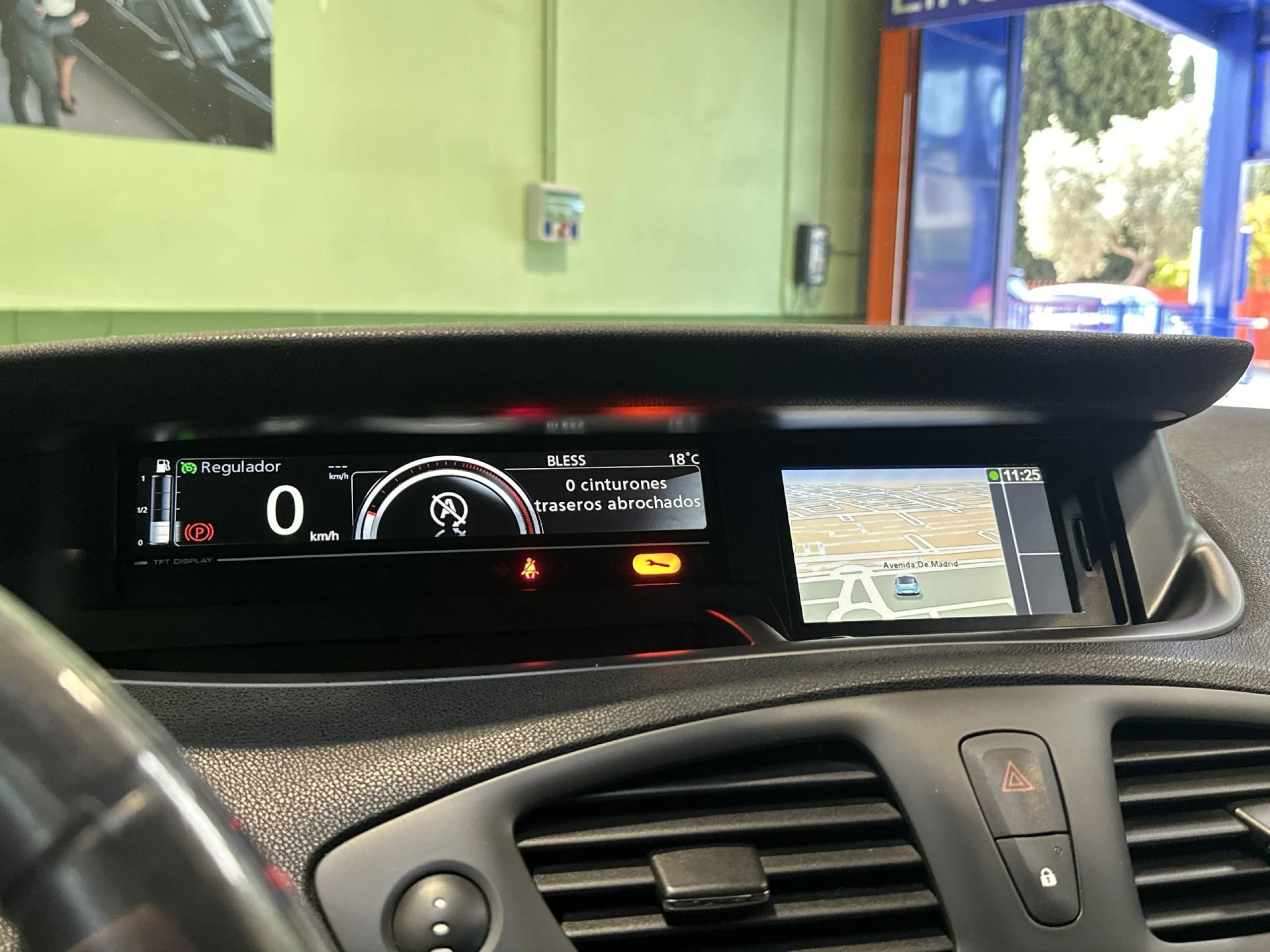 Renault Scenic XMOD Selection Energy TCe 85 kW (115 CV) - Foto 11