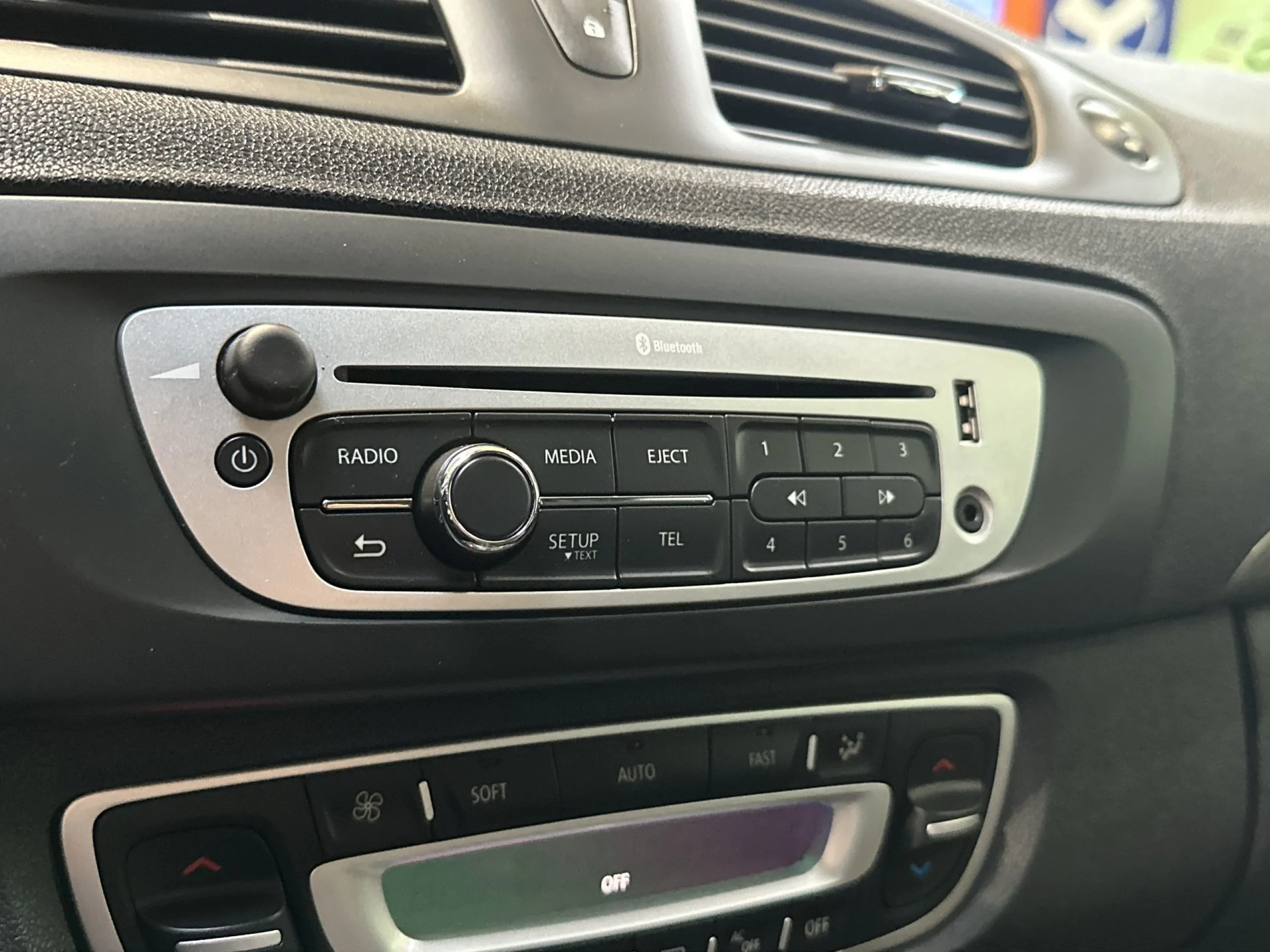 Renault Scenic XMOD Selection Energy TCe 85 kW (115 CV) - Foto 12