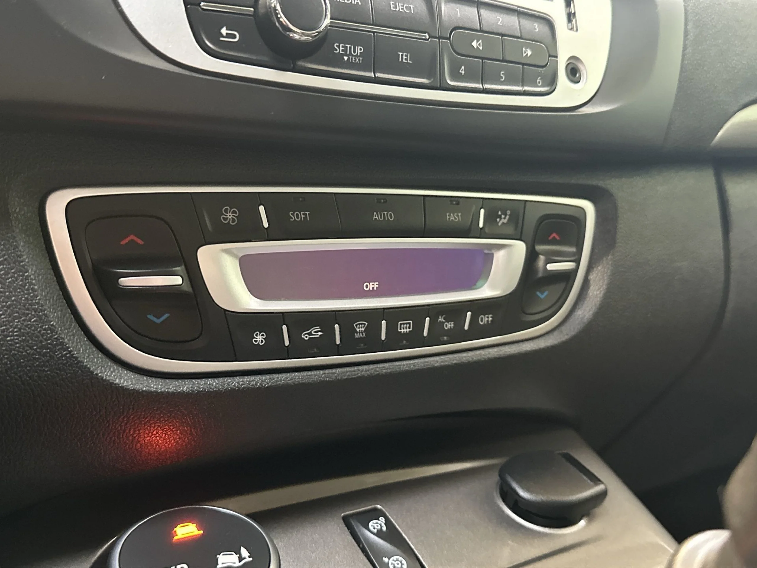 Renault Scenic XMOD Selection Energy TCe 85 kW (115 CV) - Foto 14