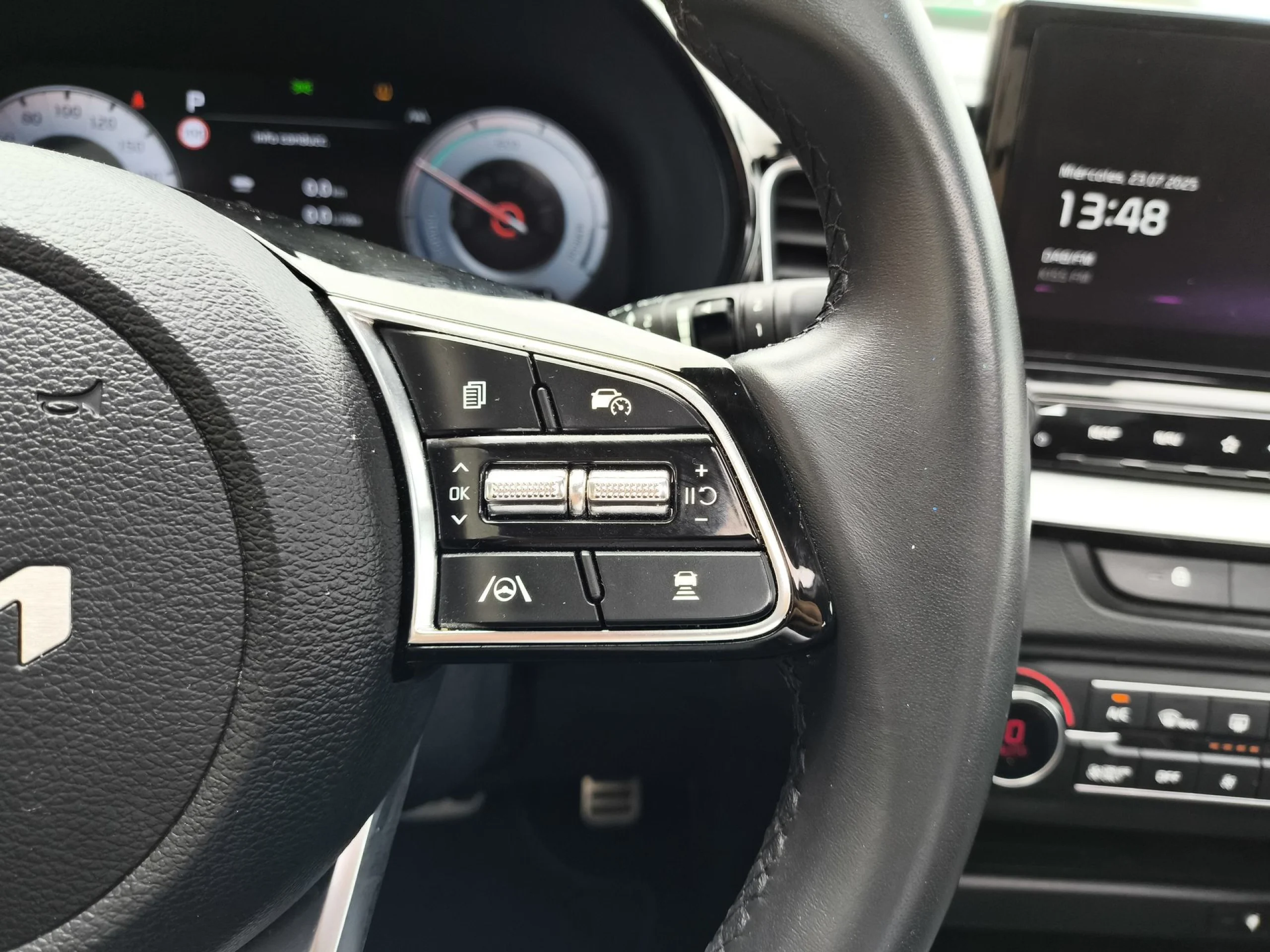 Kia Xceed 1.6 GDi PHEV eMotion 104 kW (141 CV) - Foto 15